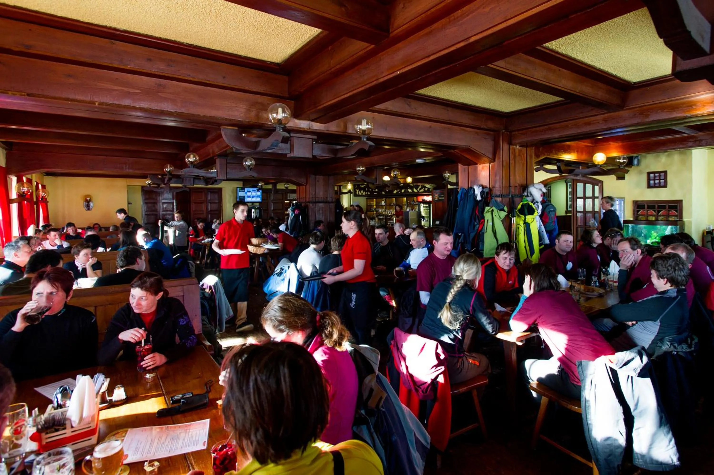 Restaurant/places to eat in Luční bouda