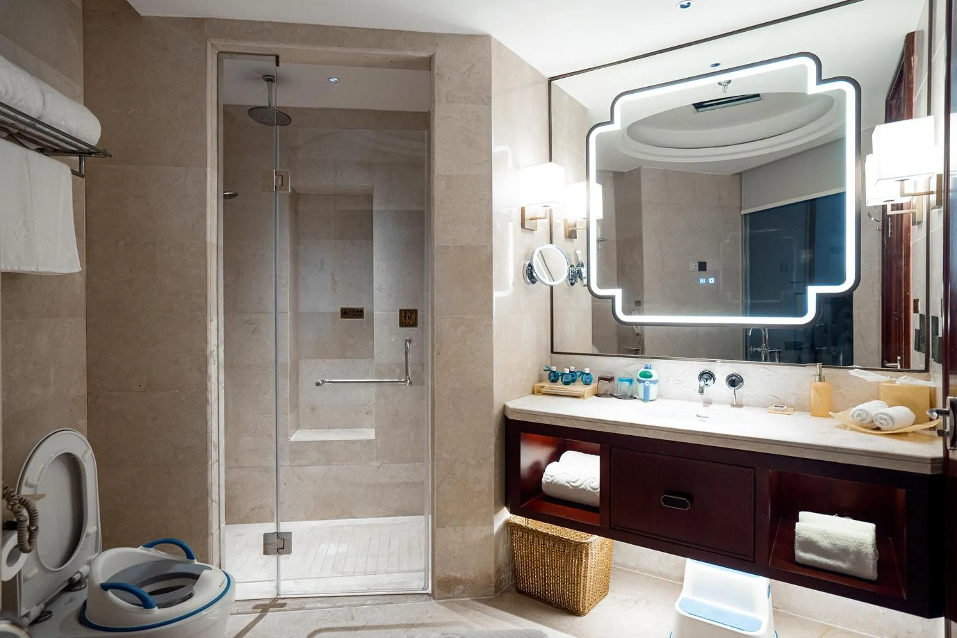 Toilet in Yancheng Shuicheng Hotel