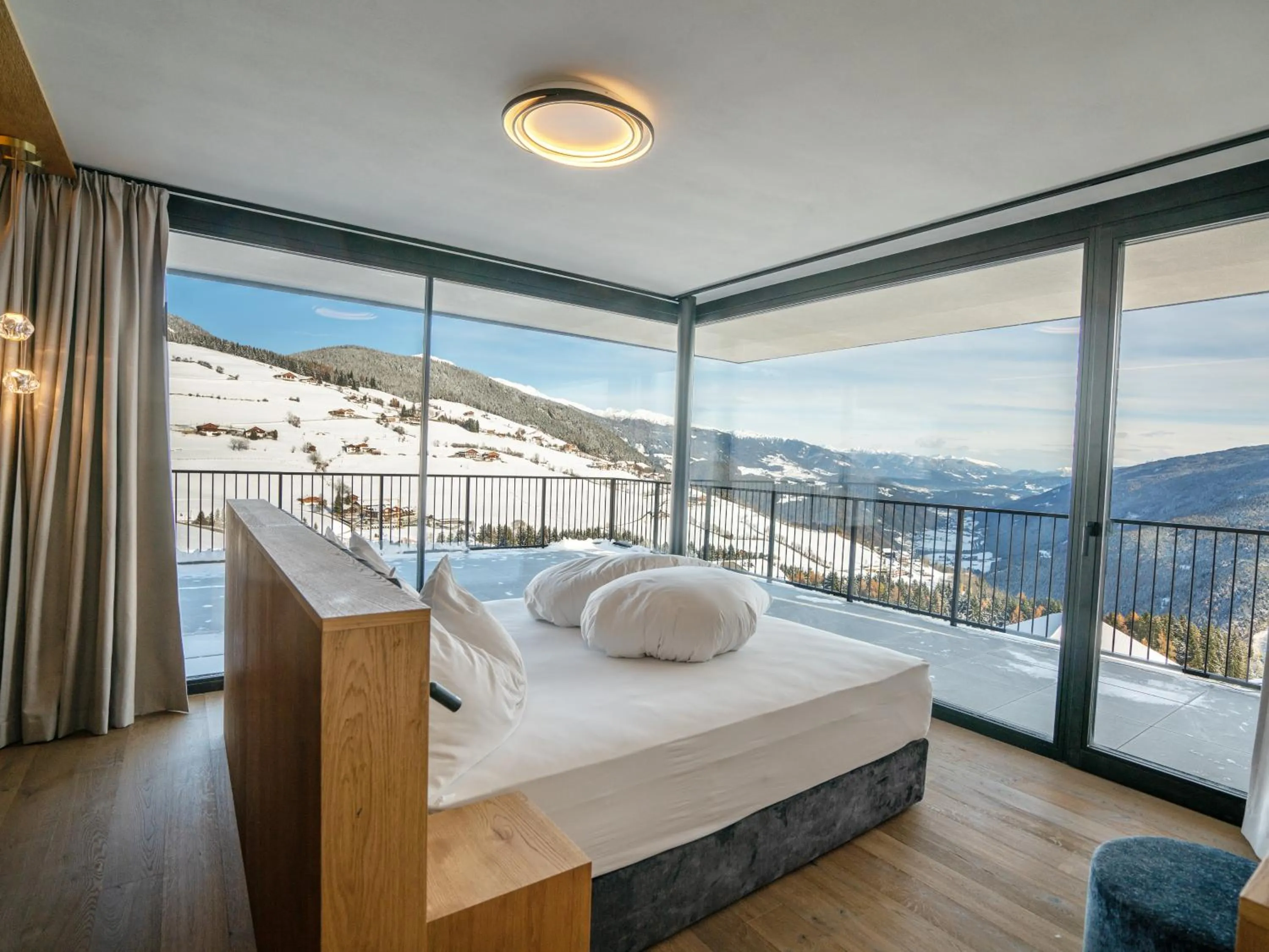 Bedroom, Bed in Hotel Purvita - Ski In Ski Out - Infinity Pool