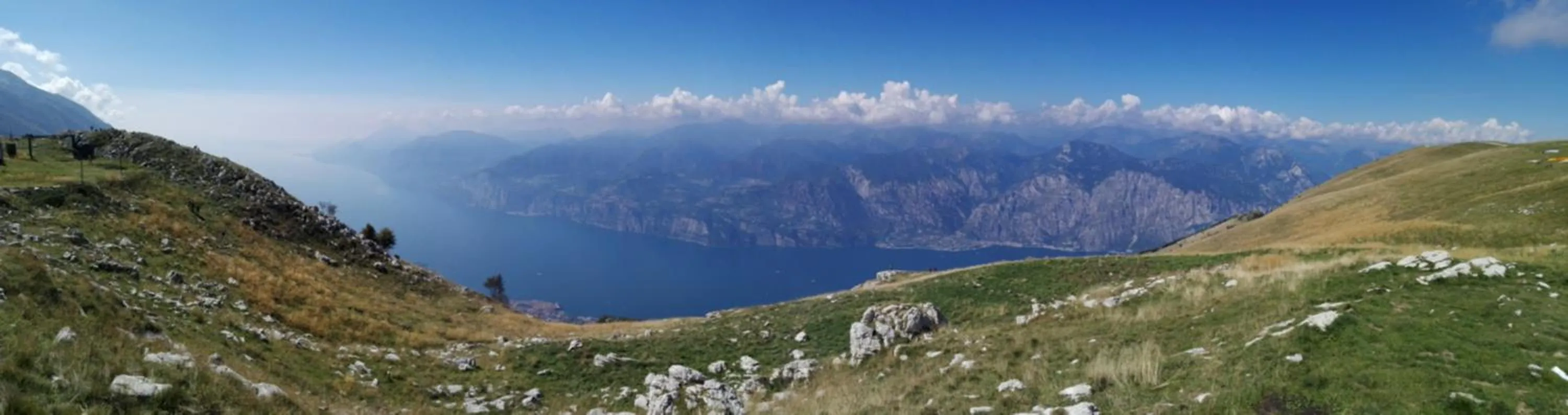 Hiking in Albergo Neni