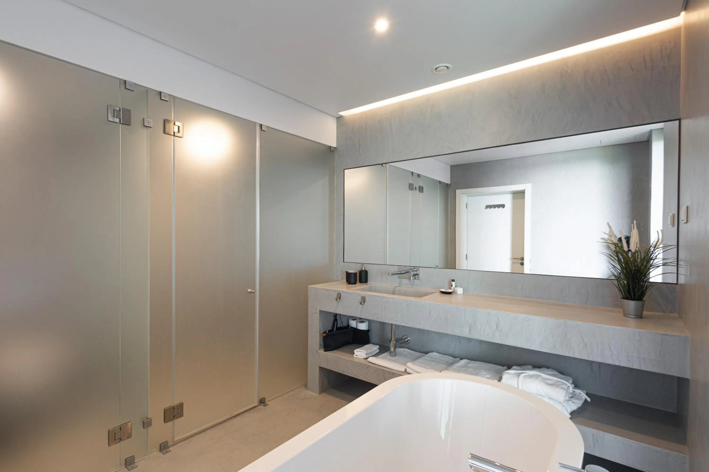 Bathroom in Vale do Gaio Hotel