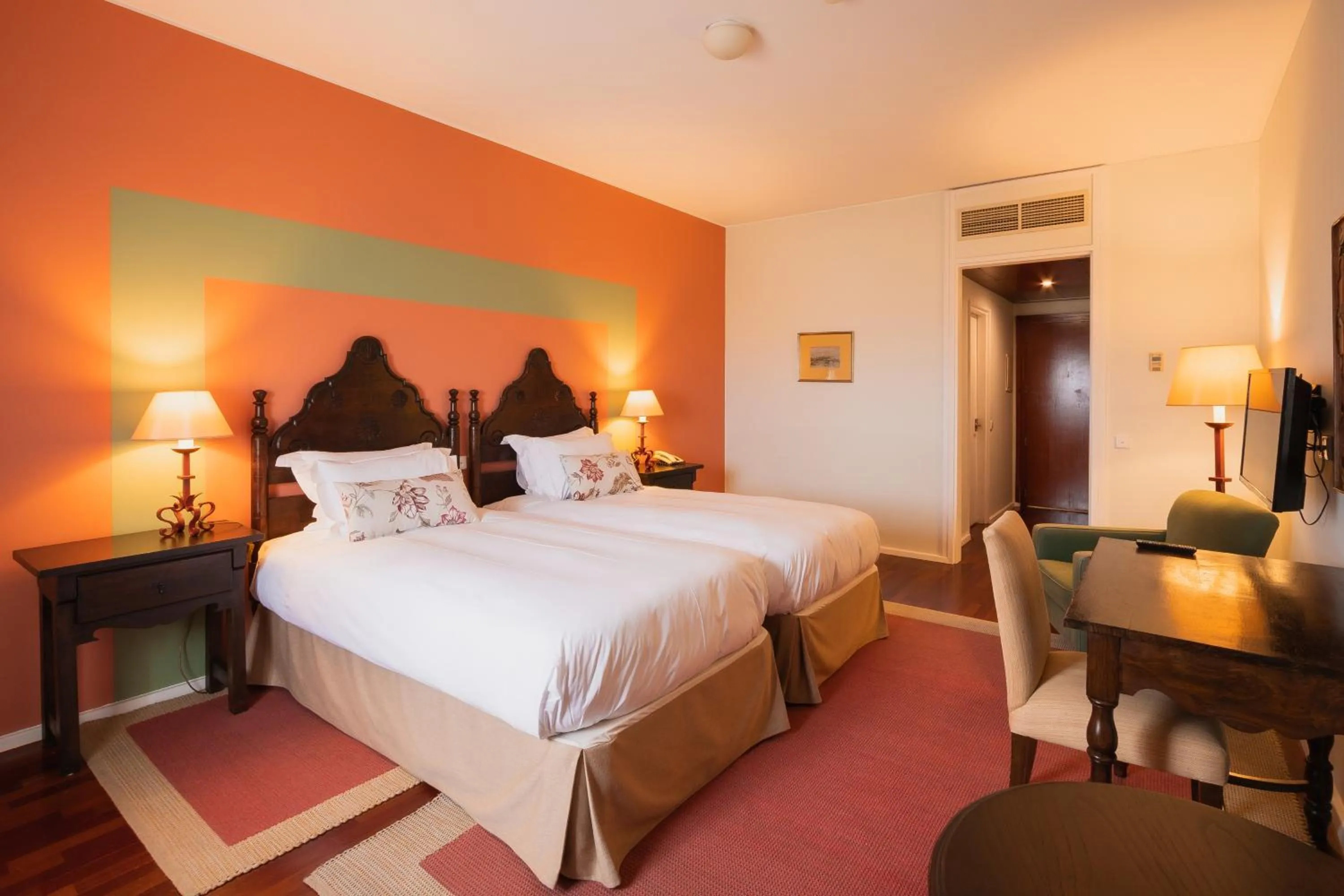 Bedroom, Bed in Pousada de Valença