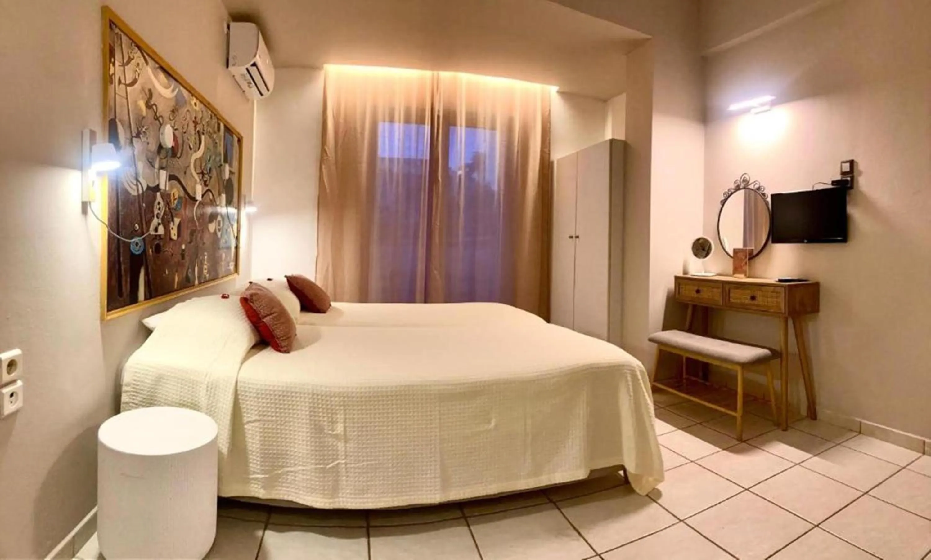 Bedroom, Bed in Tree of Life Art Hotel