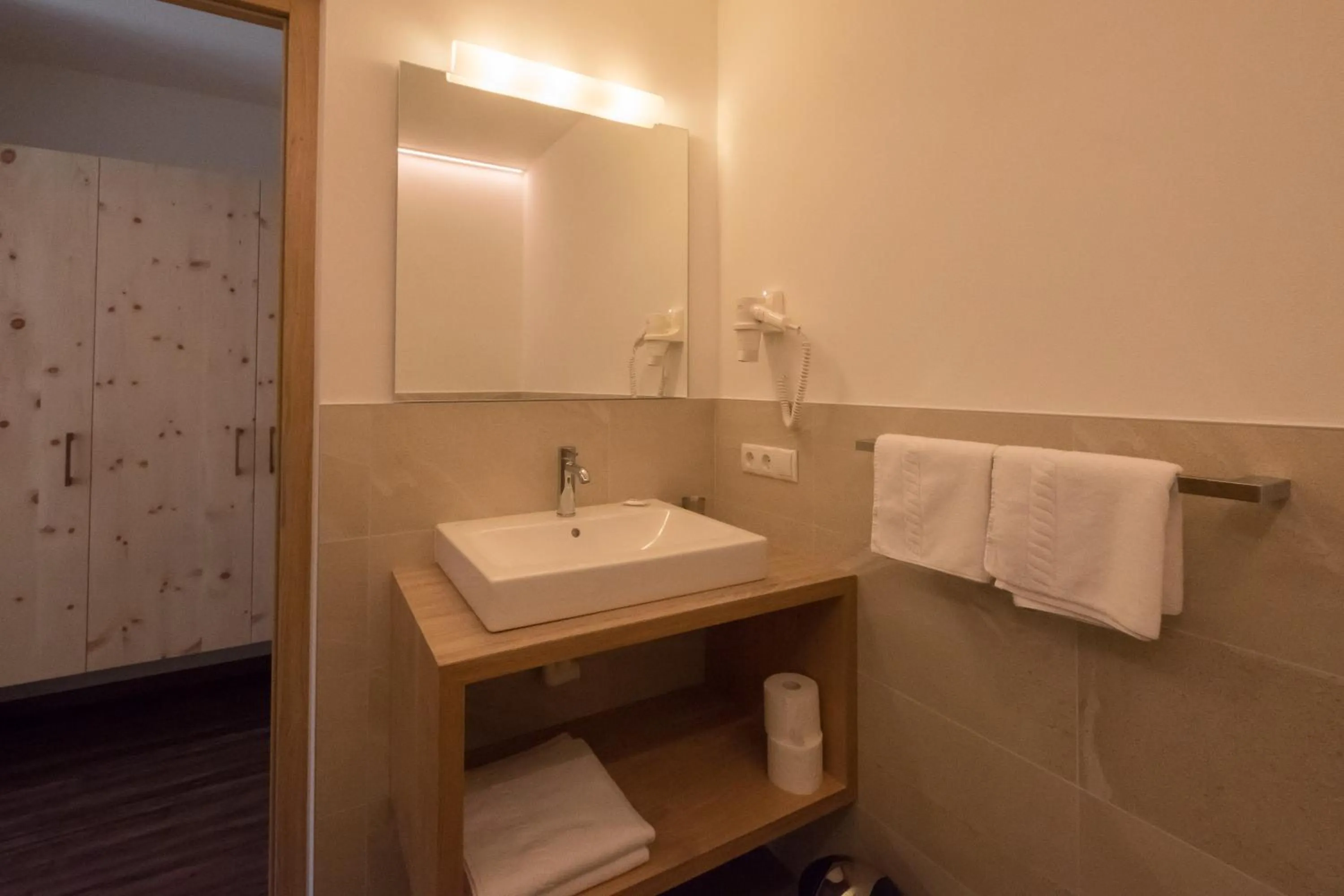 Bathroom in Gasthof Löwen