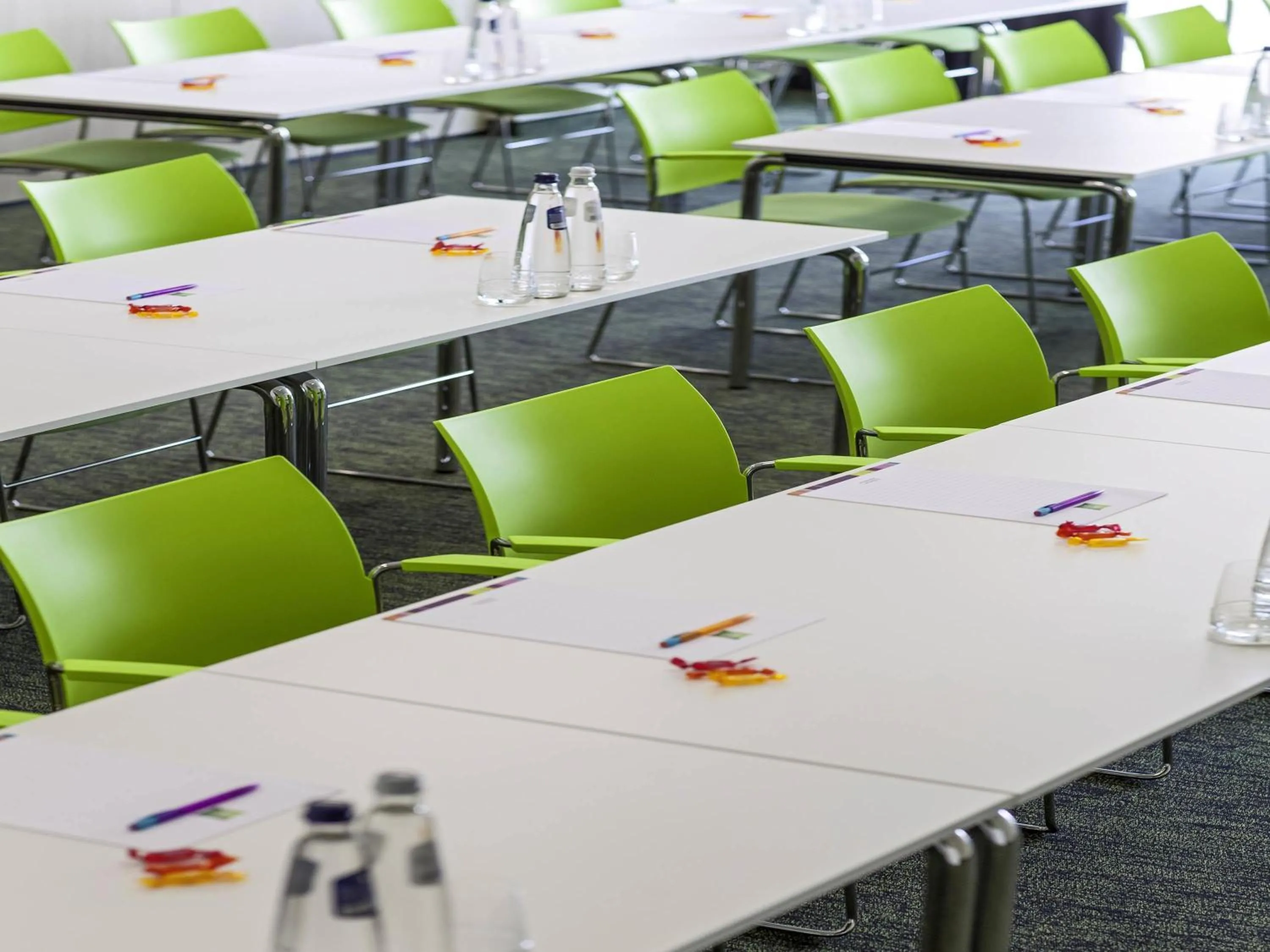 Meeting/conference room in ibis Styles Zeebrugge