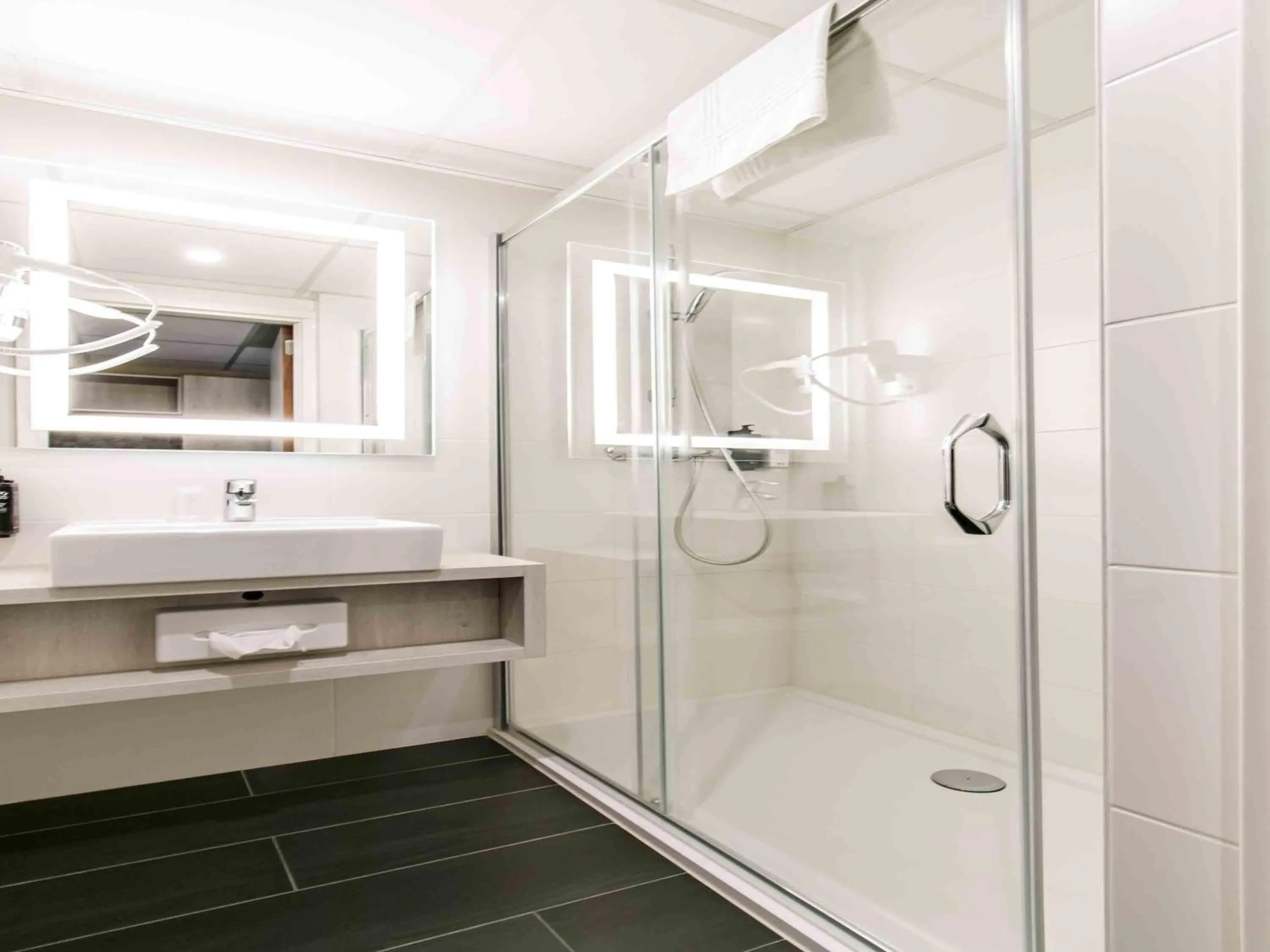 Bedroom in ibis Styles Zeebrugge