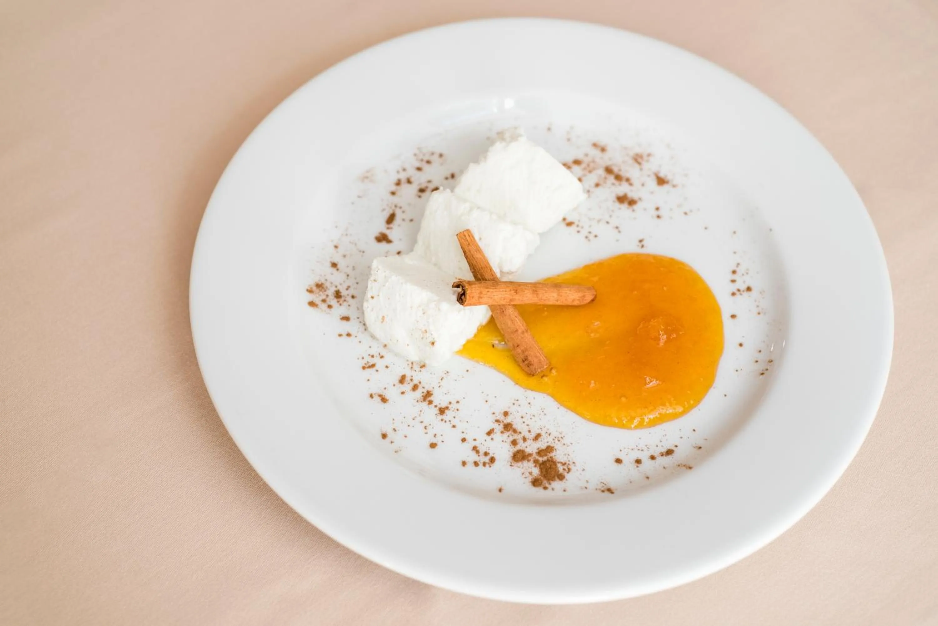 Restaurant/places to eat in Lam Hotel Convento do Desagravo