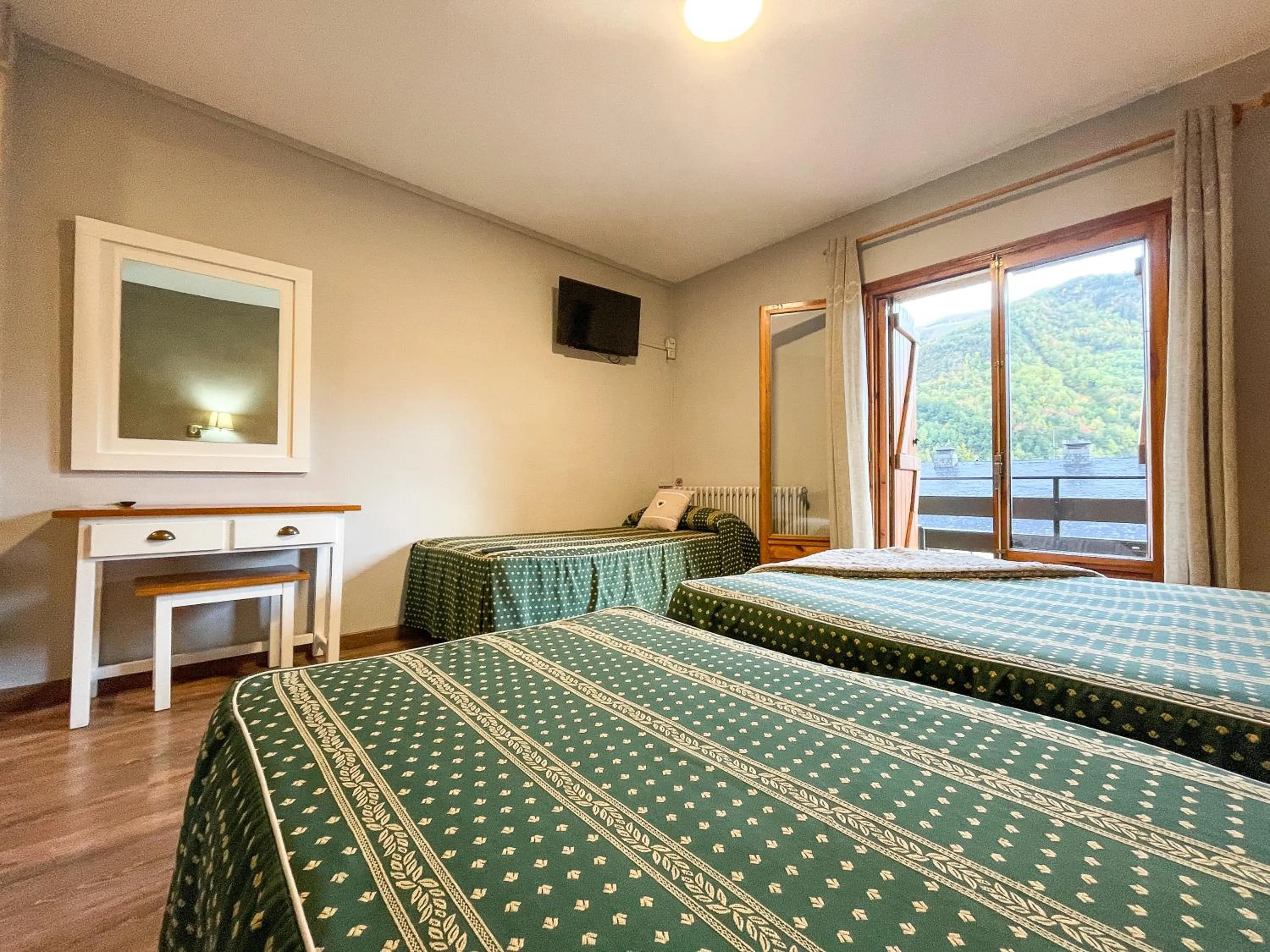 Bed in Hotel Casa Morlans 3000