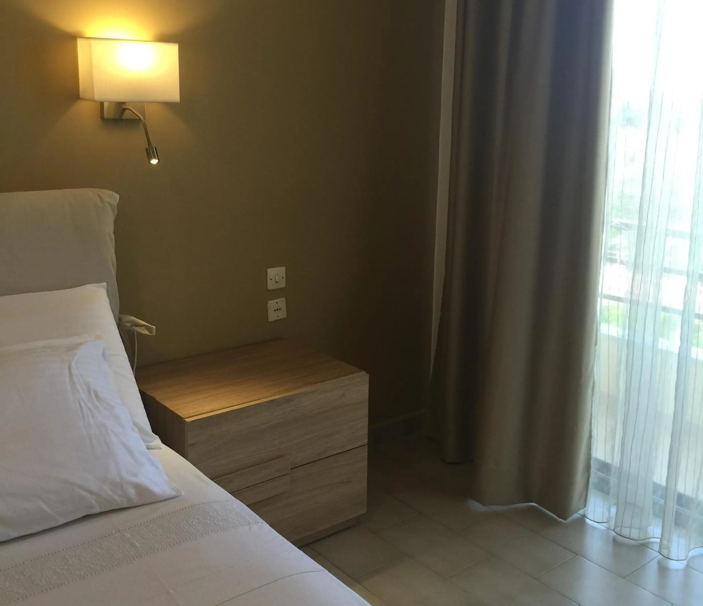 Bedroom, Bed in Nikos Ikies