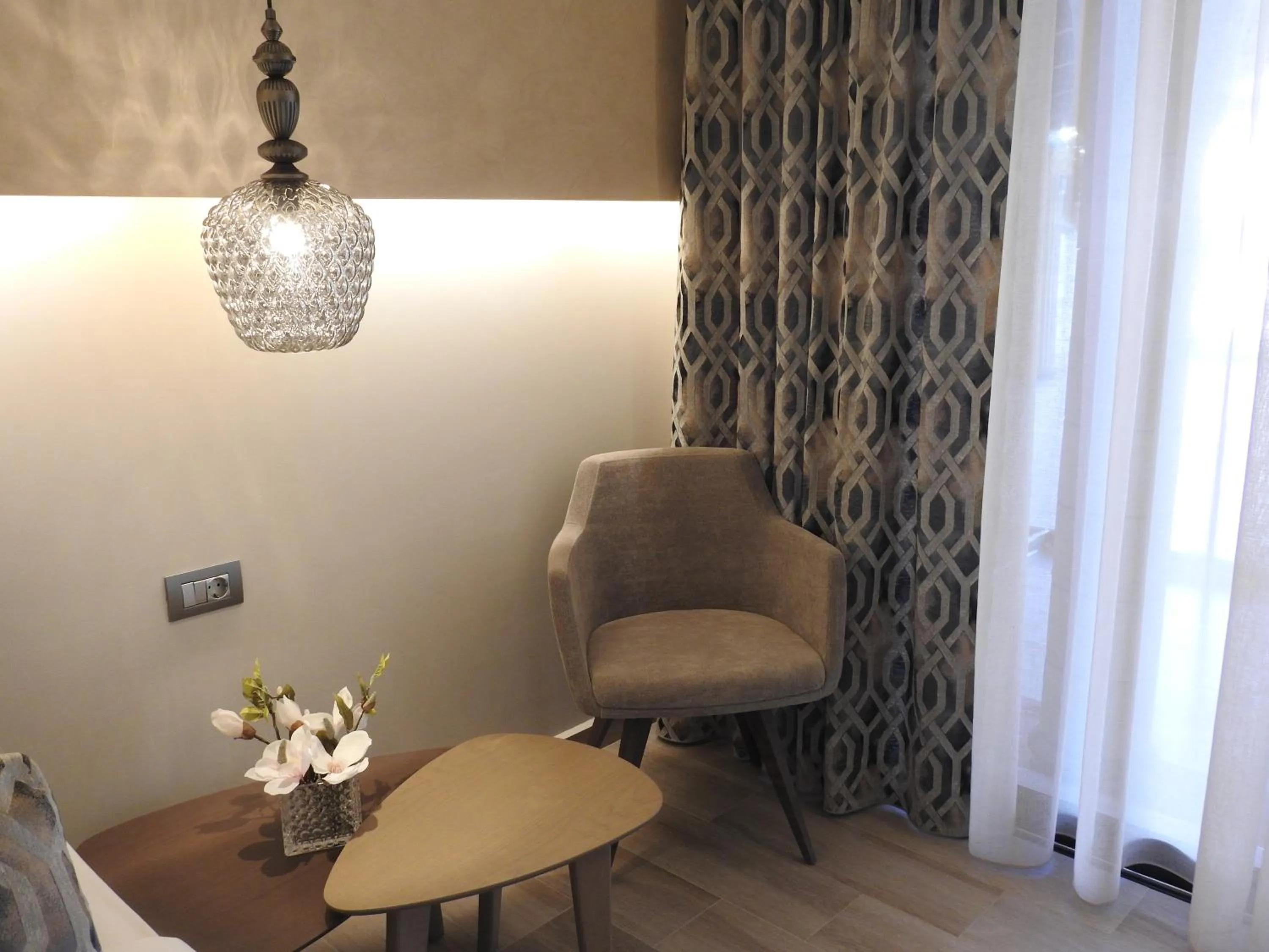 Bedroom in Nikos Ikies