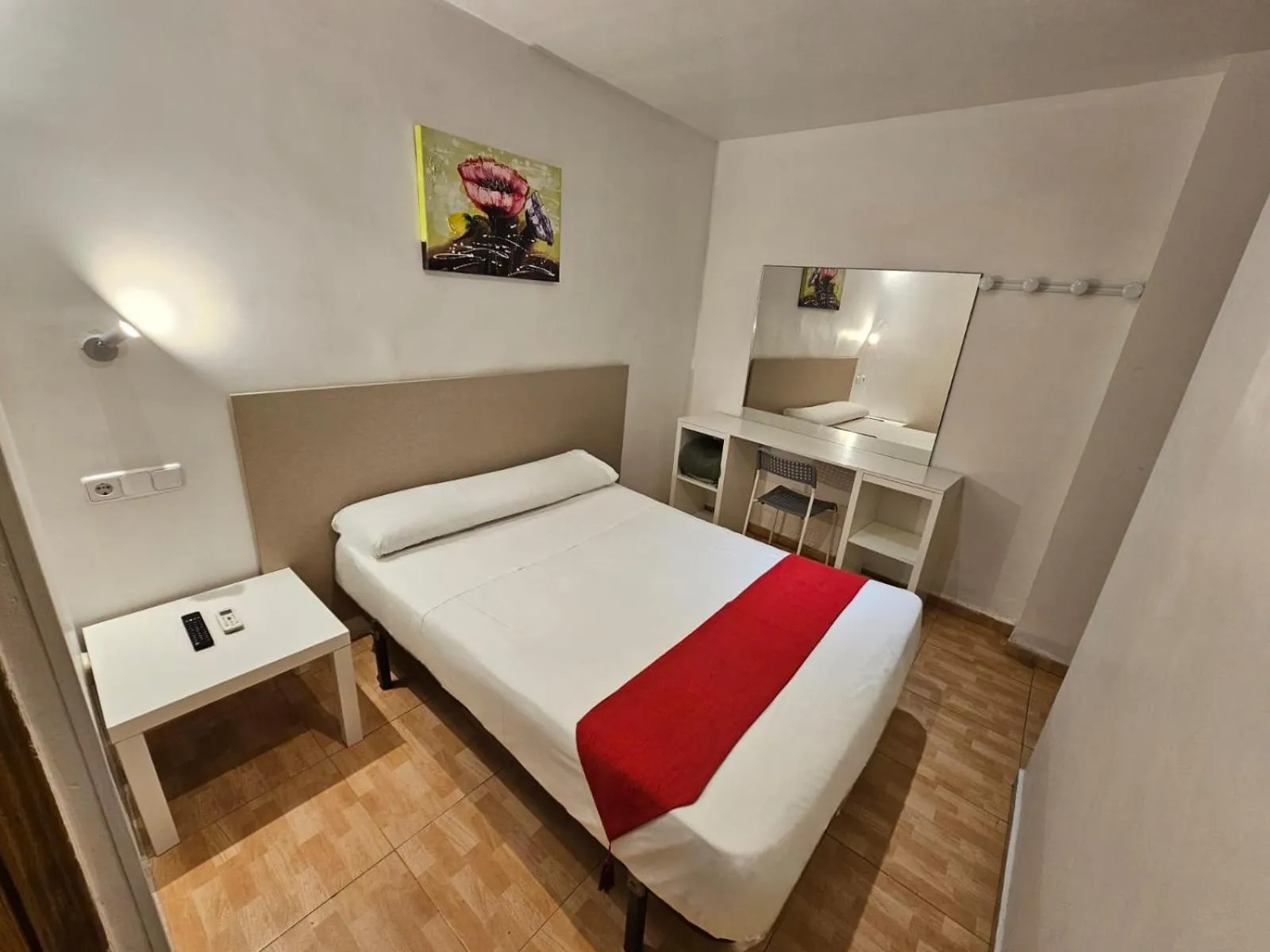 Photo of the whole room, Bed in Hostal Las Vegas