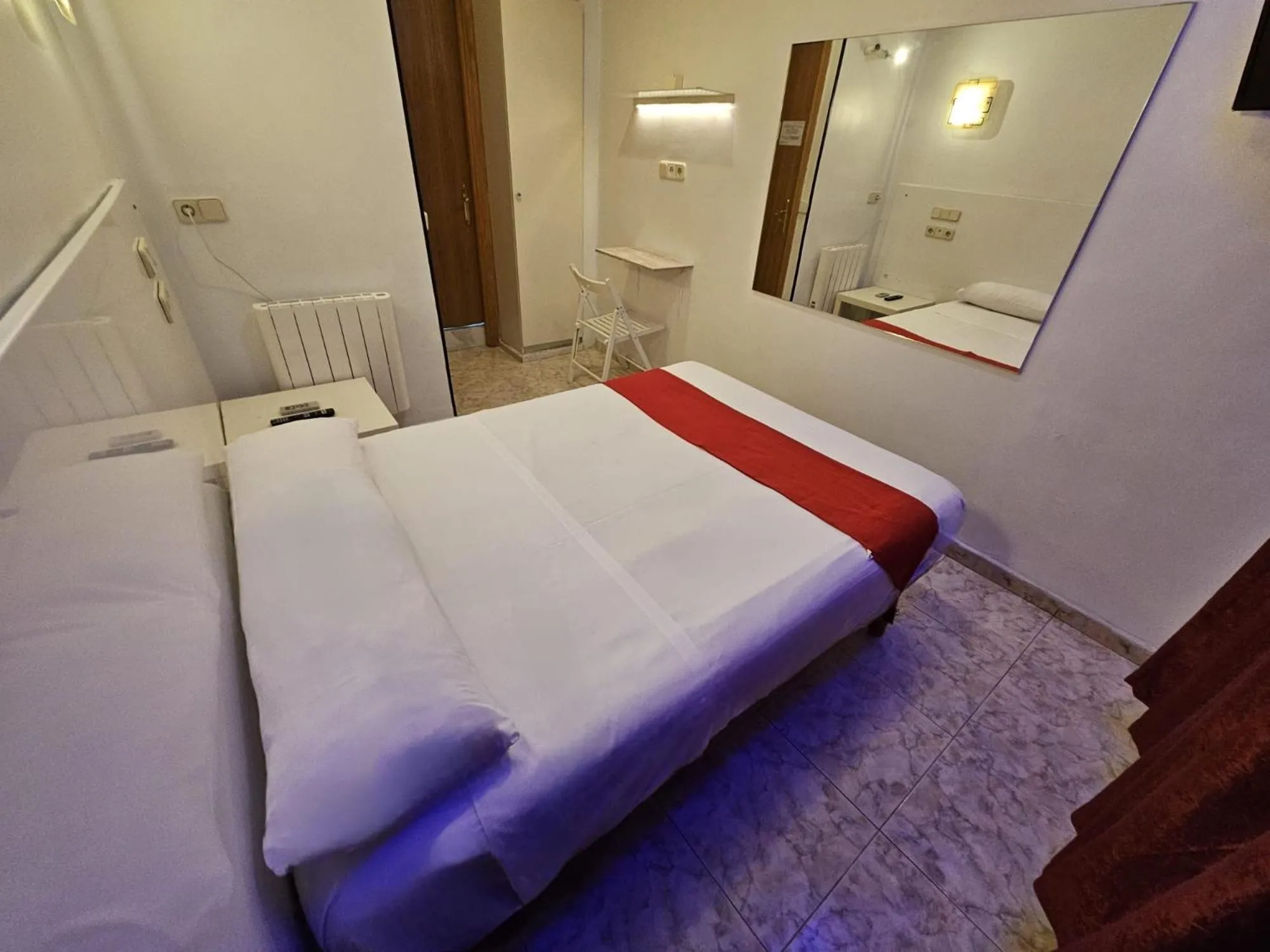 Bed in Hostal Las Vegas