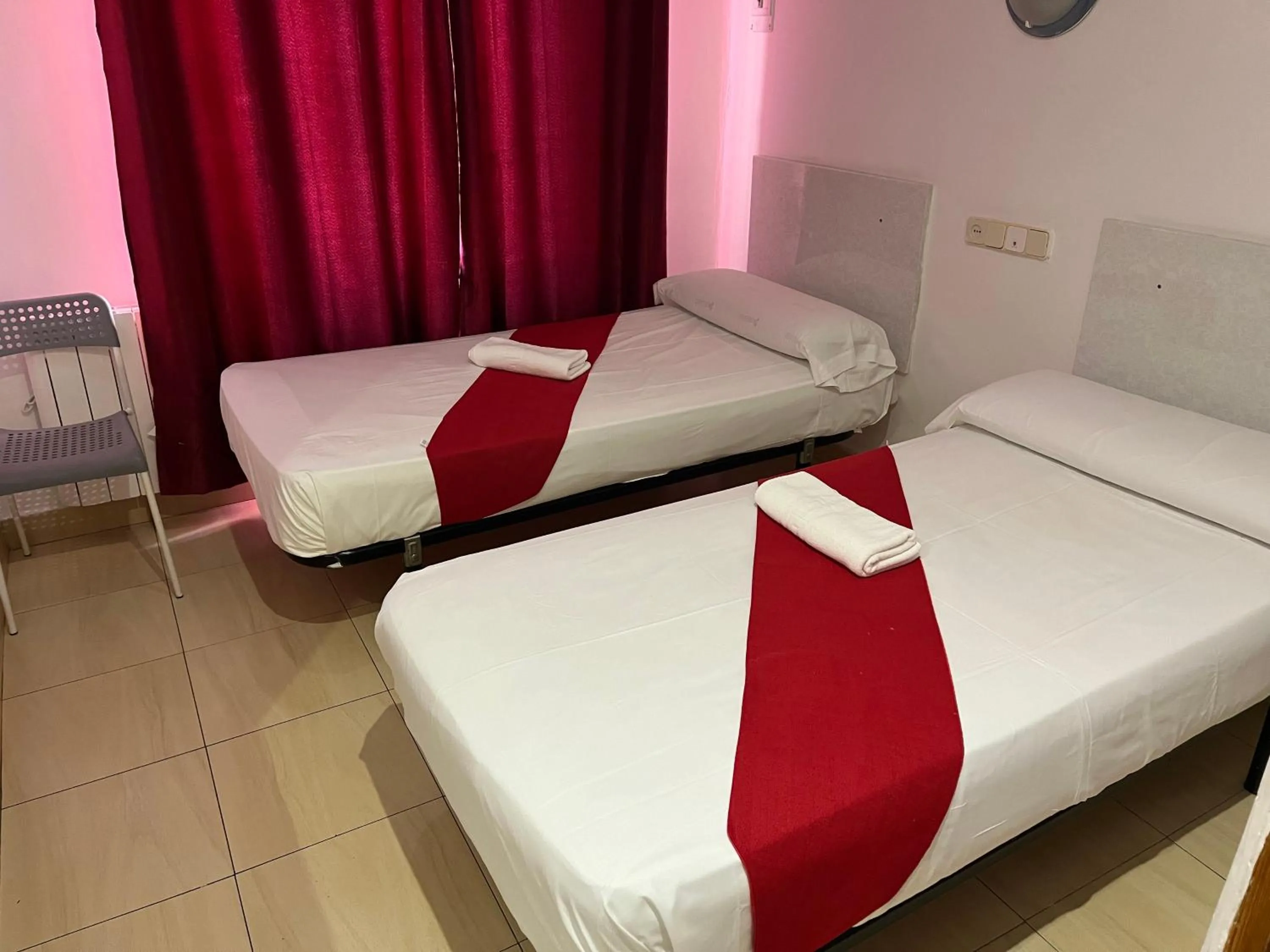 Bed in Hostal Las Vegas