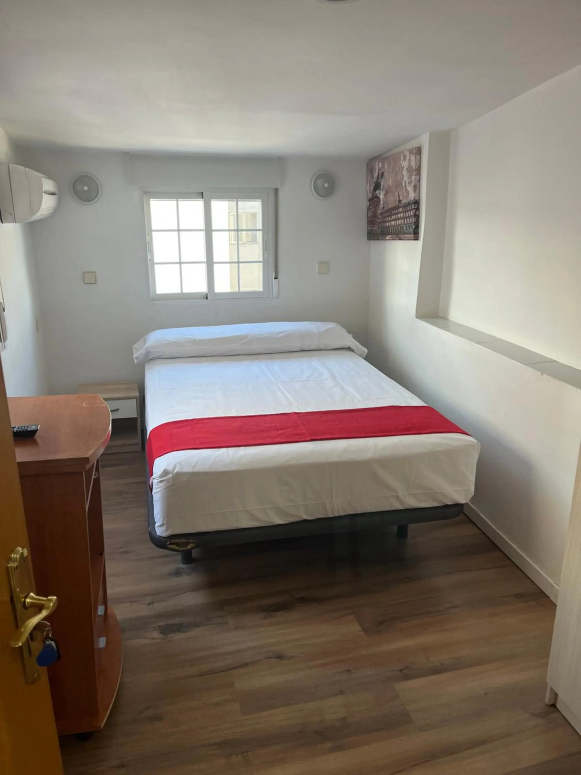 Bedroom, Bed in Hostal Las Vegas