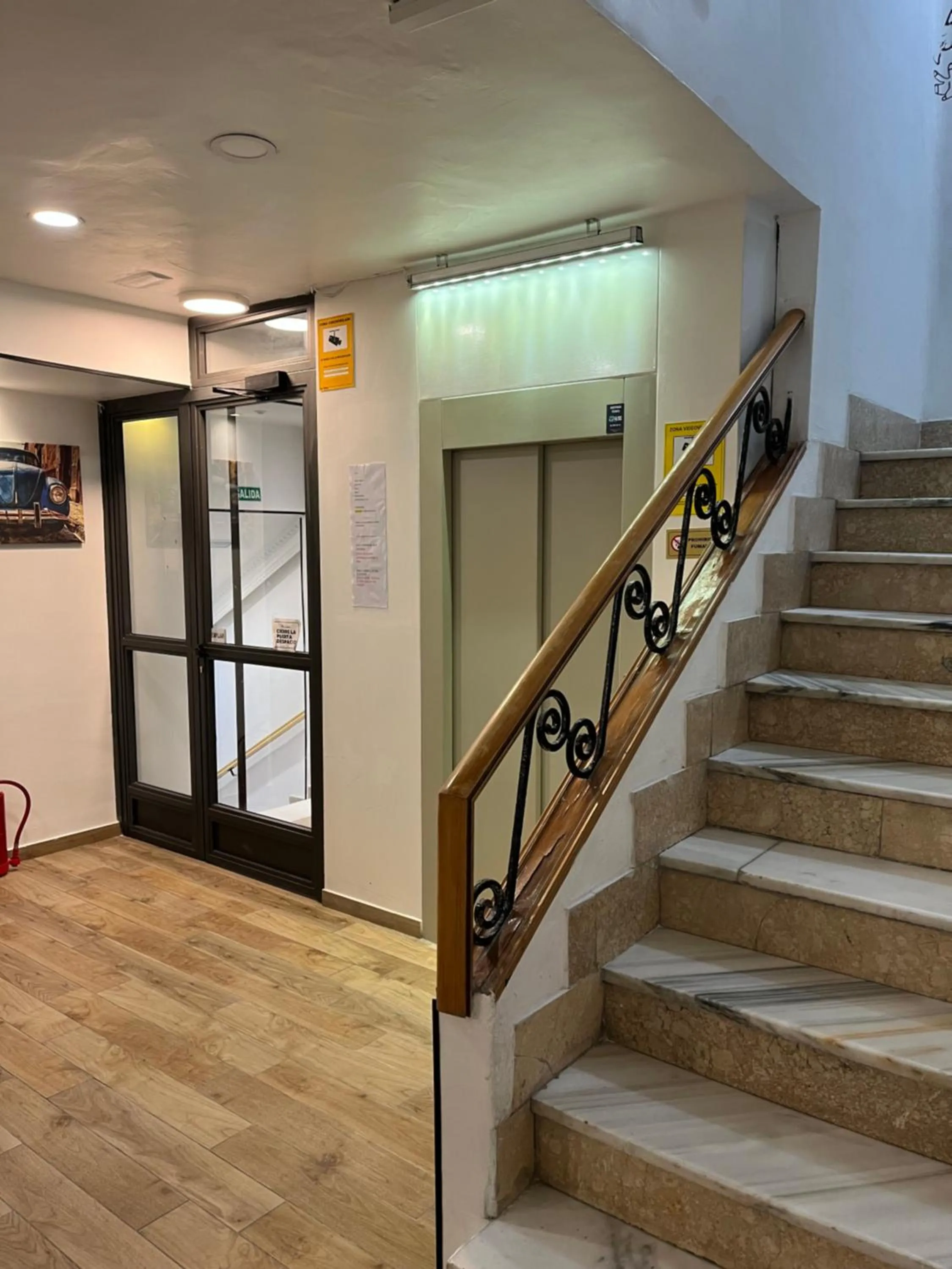 Property building in Hostal Las Vegas