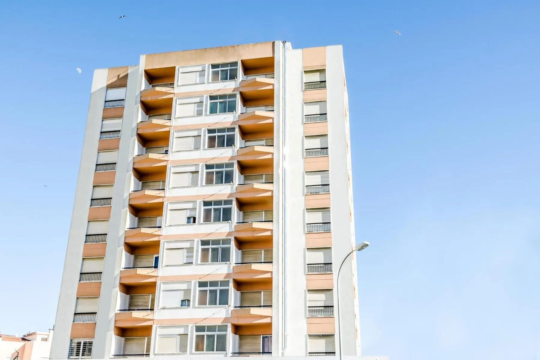 Property building in Residencial Jardim da Amadora