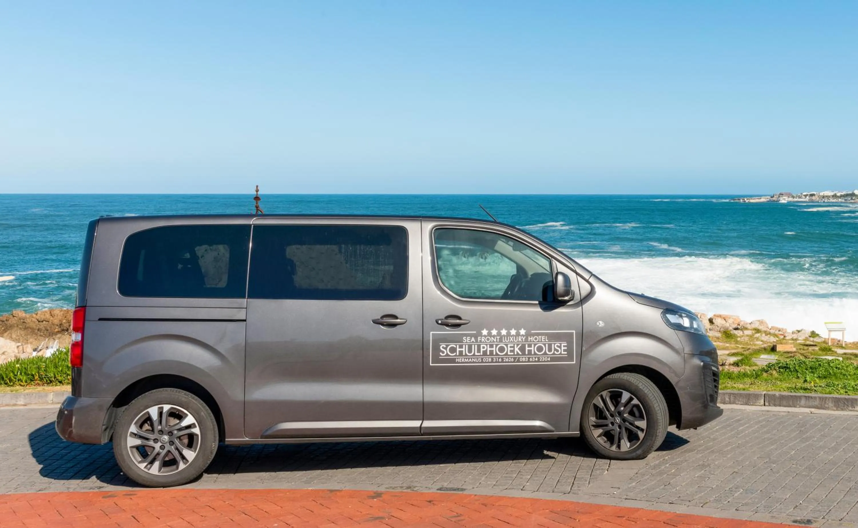 Property building in Schulphoek Seafront House