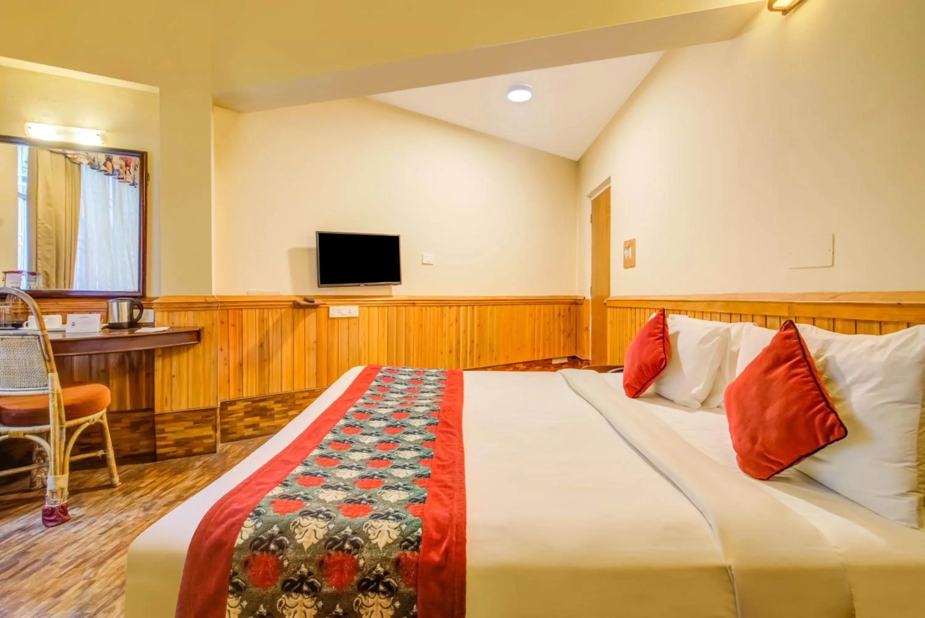 Photo of the whole room in Summit Newa Regency