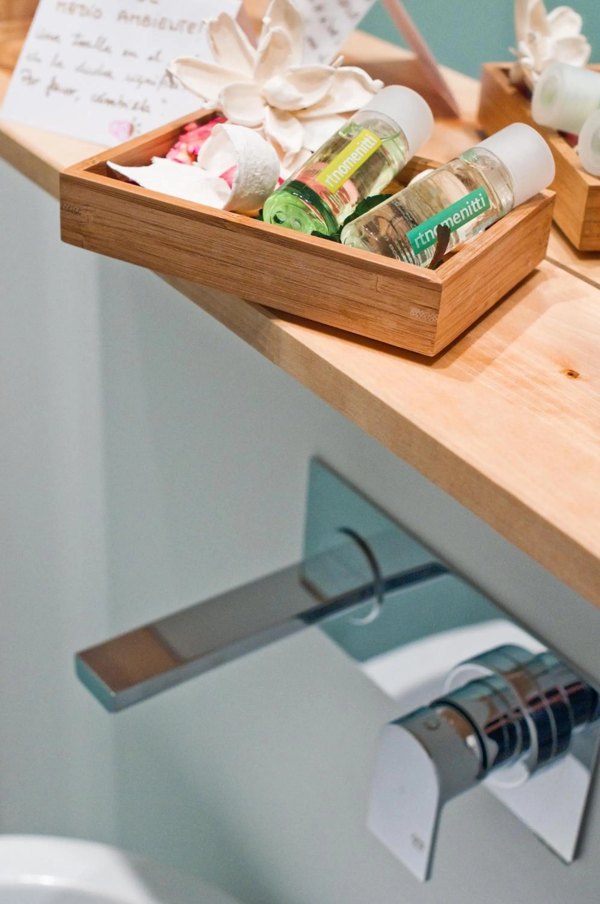 Bathroom in Artrip Hotel