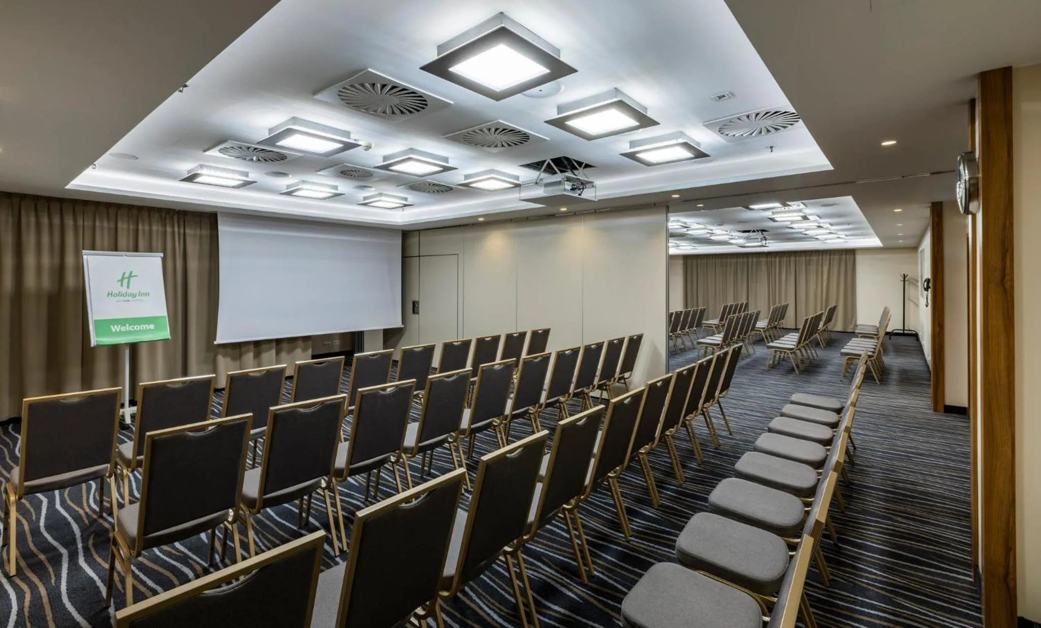 Meeting/conference room in Holiday Inn Łódź by IHG