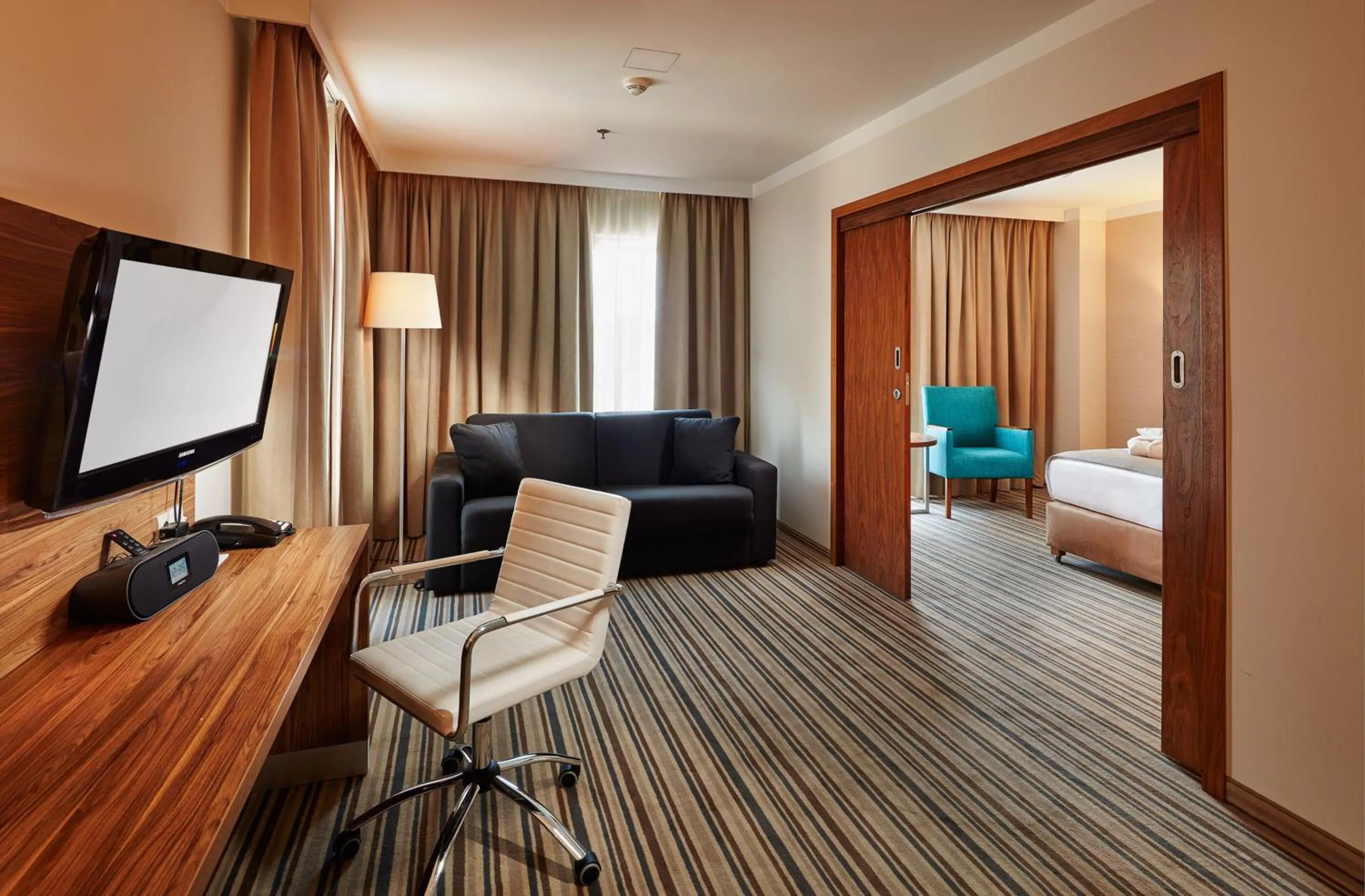 Bedroom, Bed in Holiday Inn Łódź by IHG