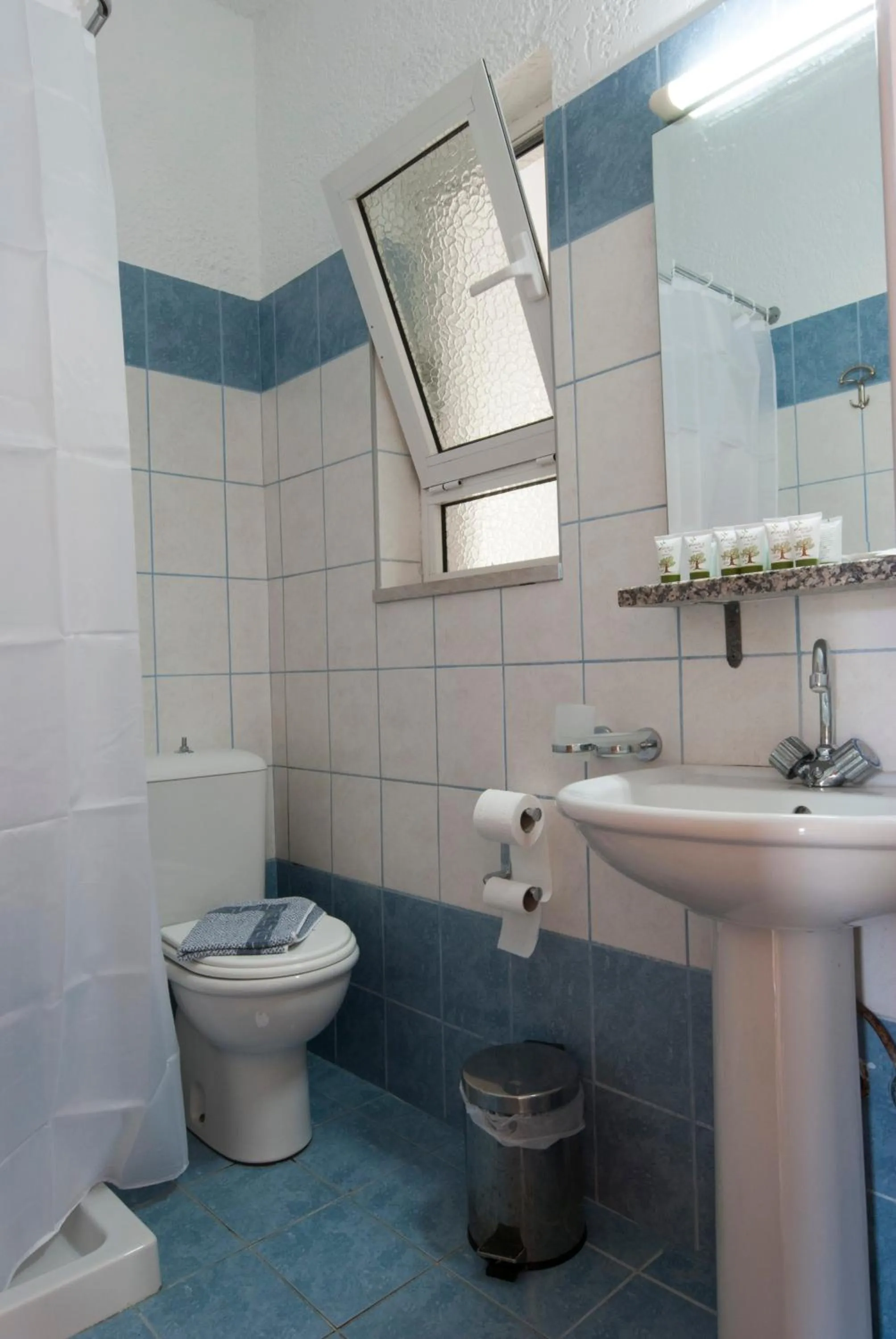 Bathroom in Georgia Plus - All Inclusive