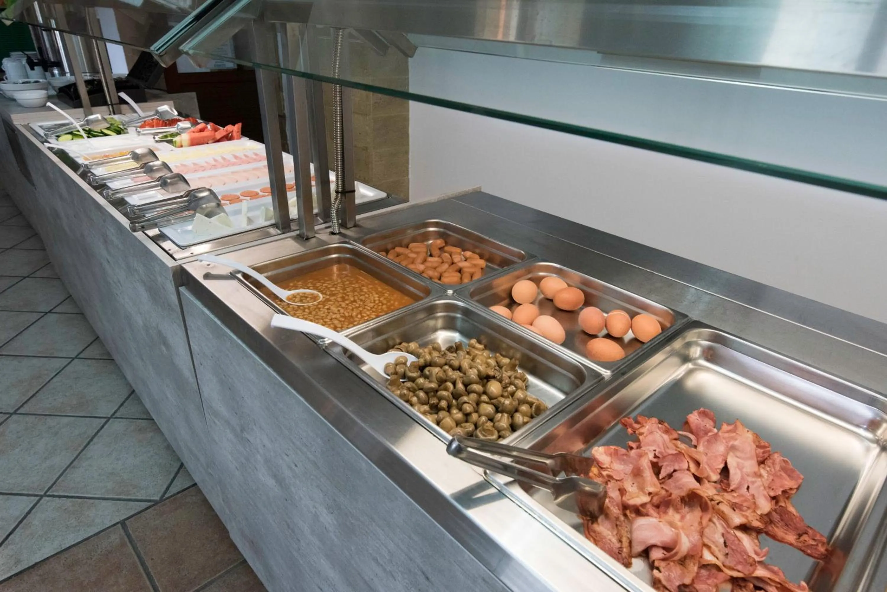 Buffet breakfast in Georgia Plus - All Inclusive