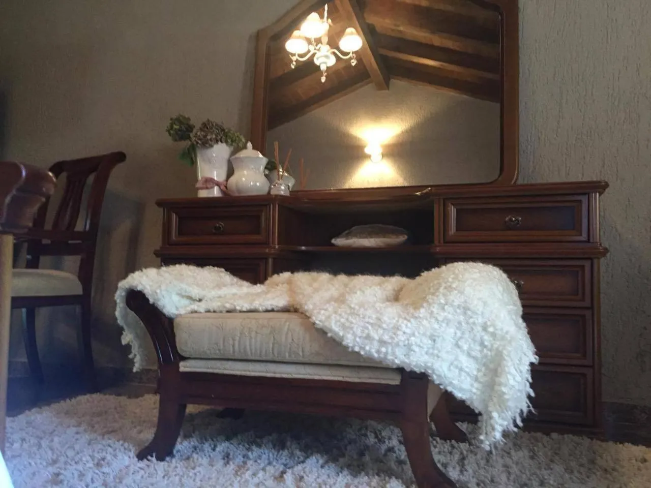 Decorative detail in Villa Lav