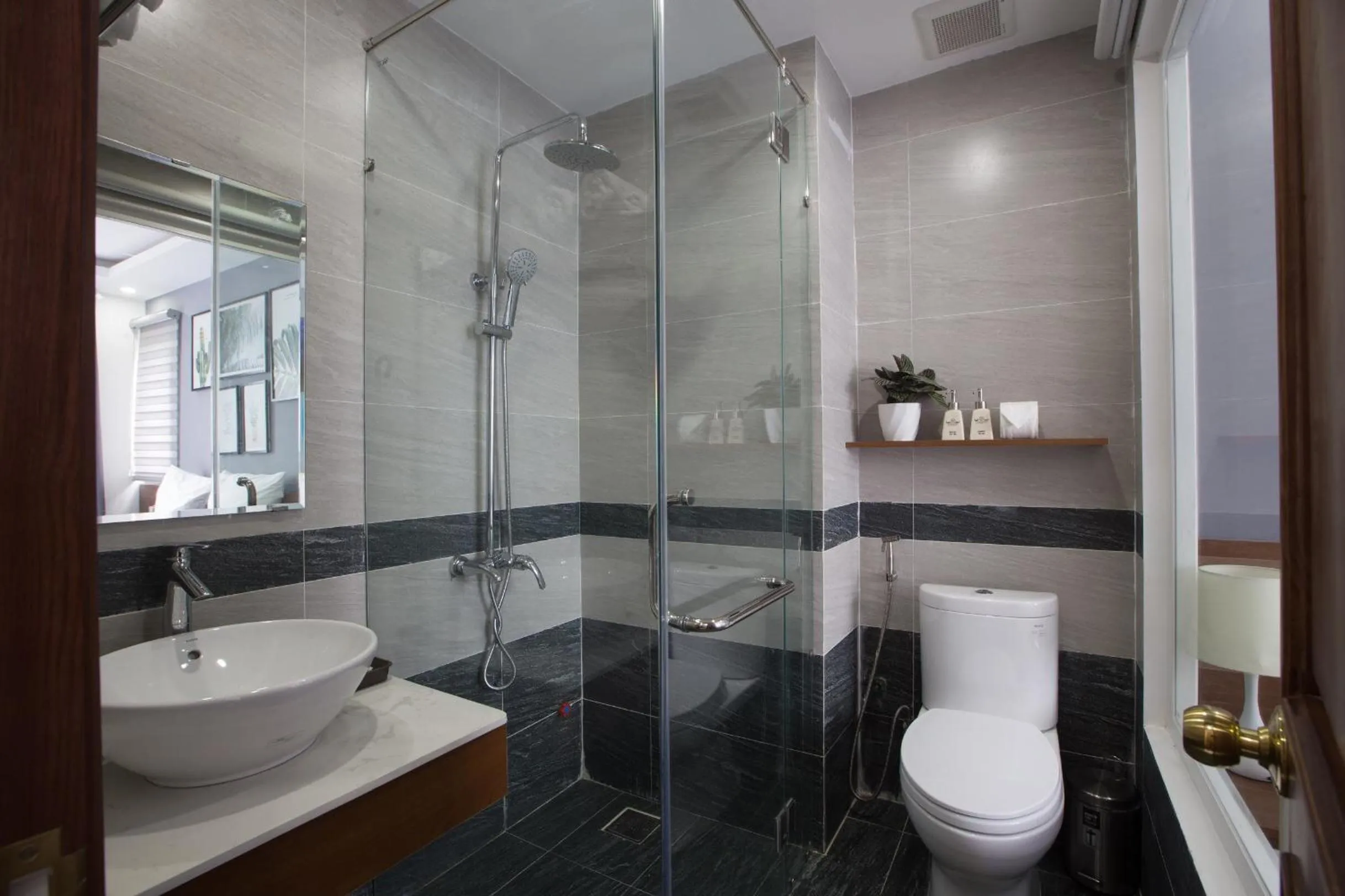 Shower in Dang's Hotel