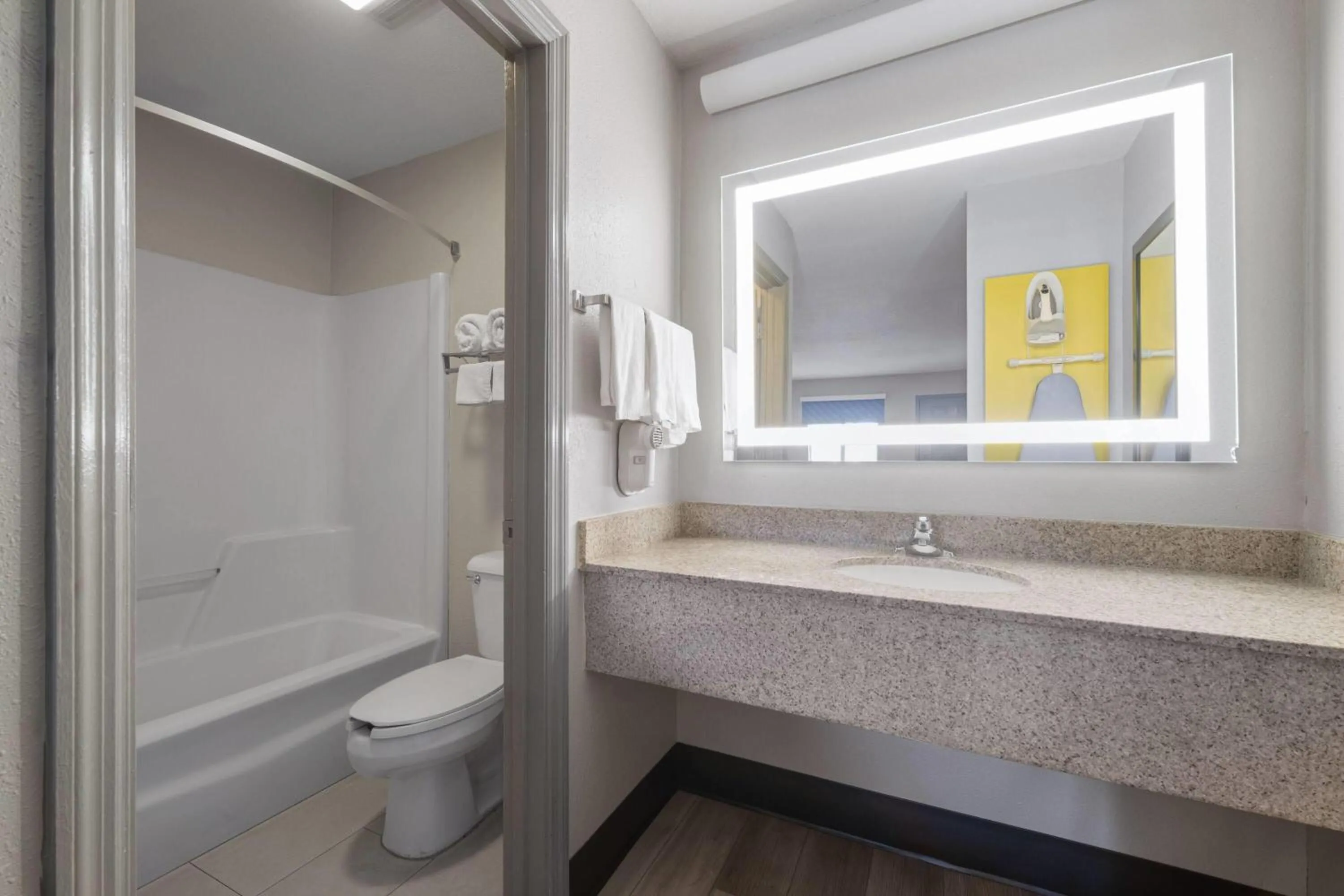 Bathroom in Days Inn by Wyndham Alma