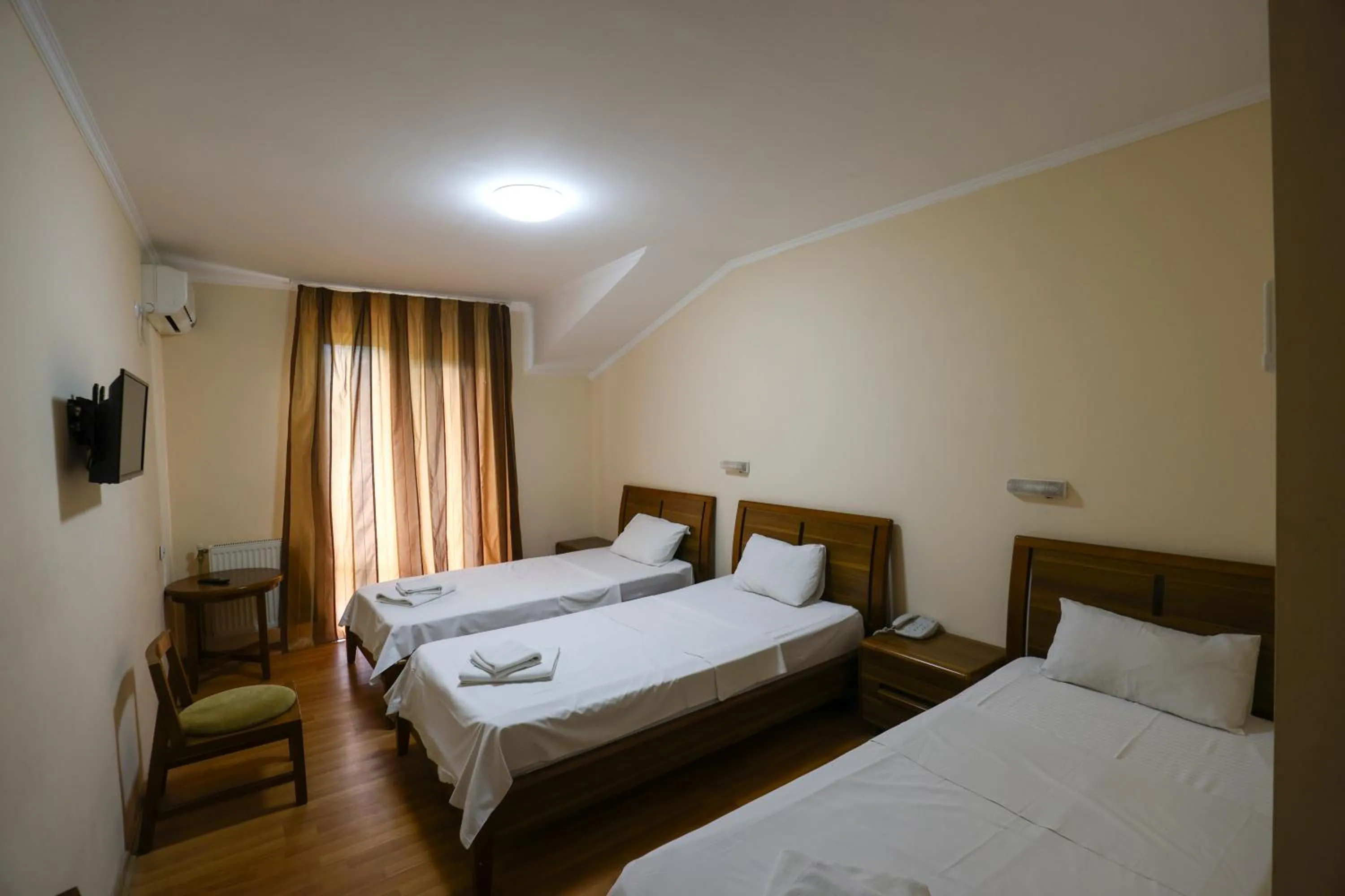 TV and multimedia, Bed in Park Hotel Imeri kutaisi