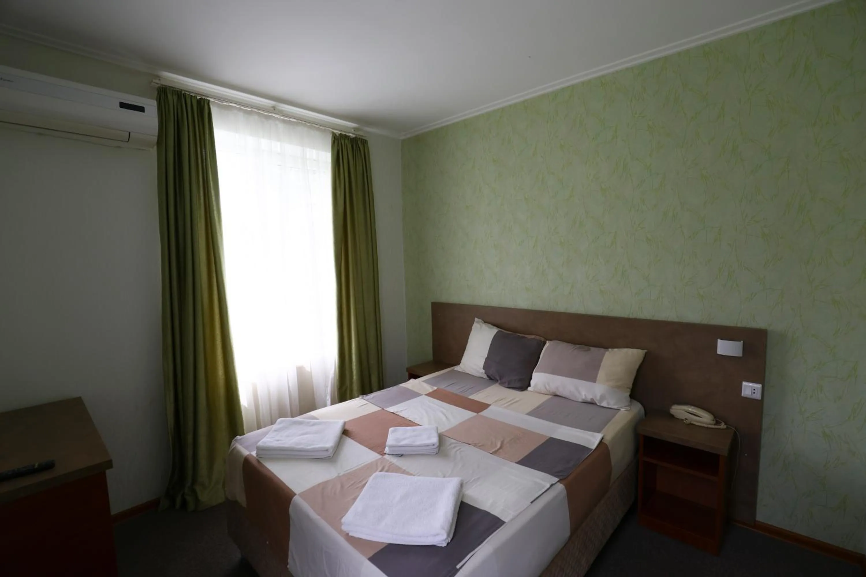 Photo of the whole room, Bed in Park Hotel Imeri kutaisi