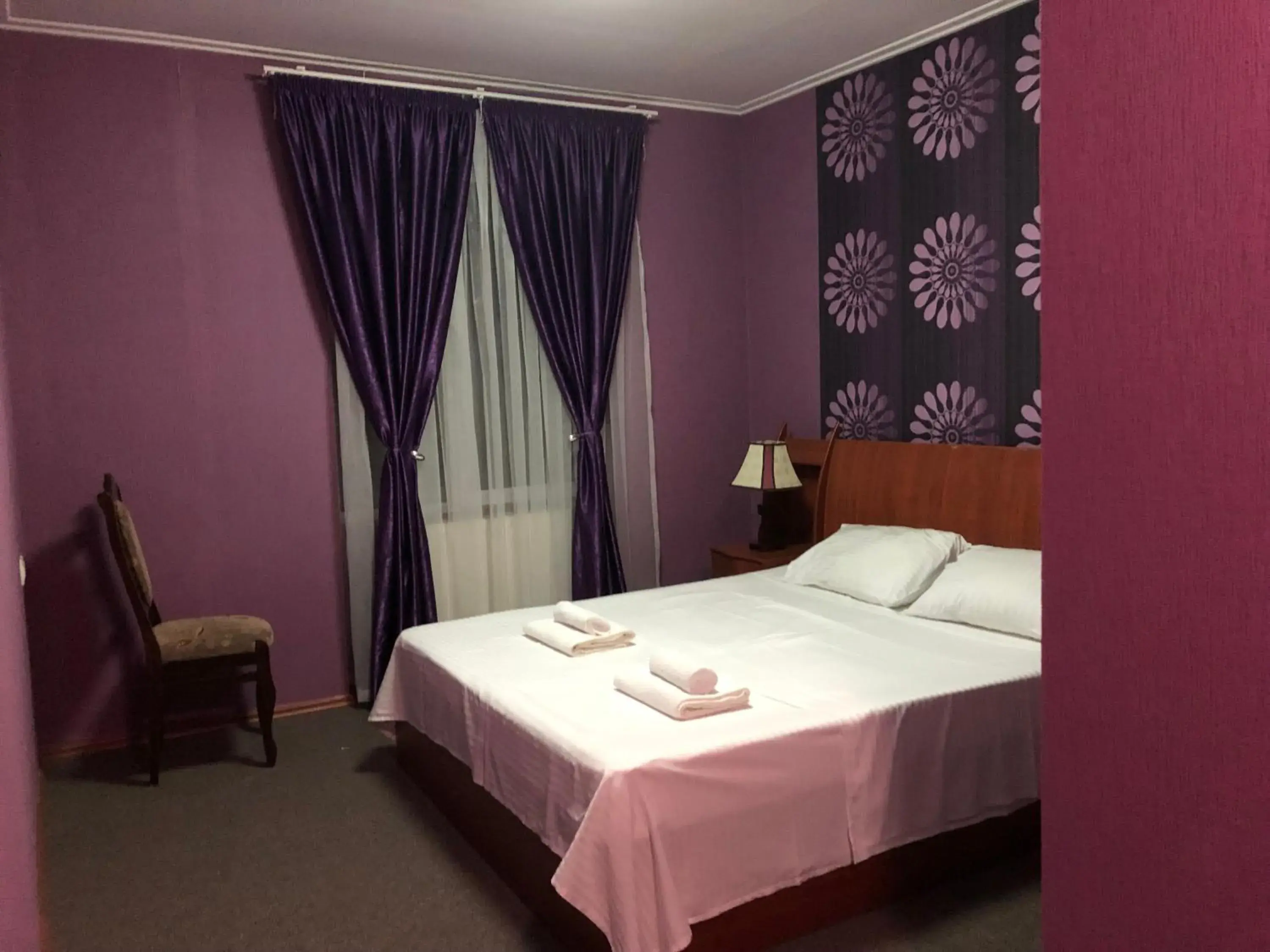 Junior Suite with Garden View - single occupancy in Park Hotel Imeri kutaisi Junior Suite with Garden View - single occupancy in Park Hotel Imeri kutaisi