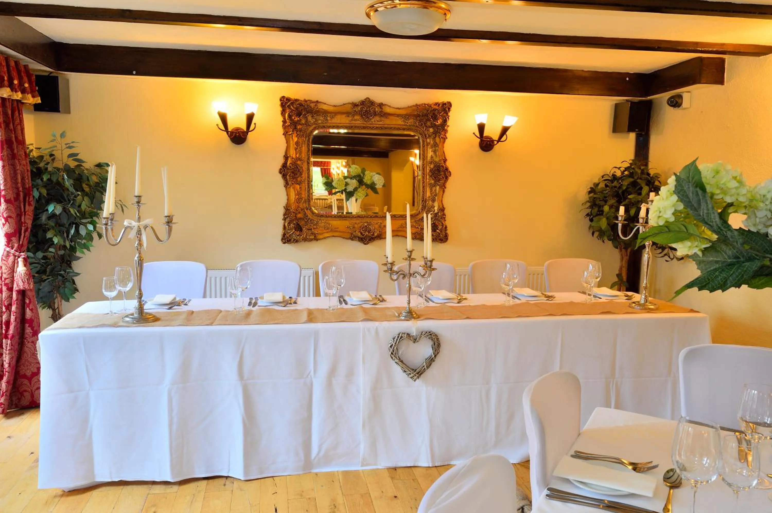 Banquet/Function facilities in The Roundabout Hotel