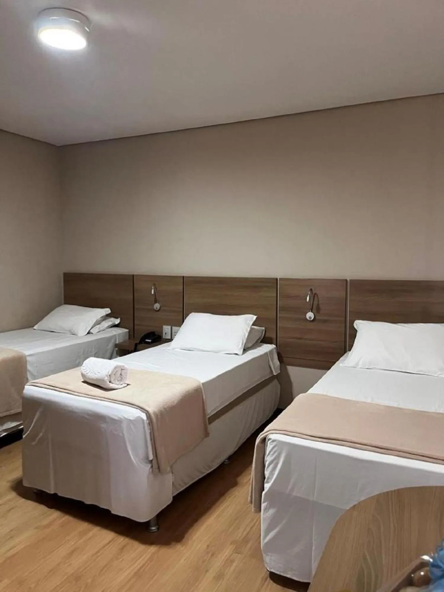 Bed in Maximus Business by - Easy Hotéis