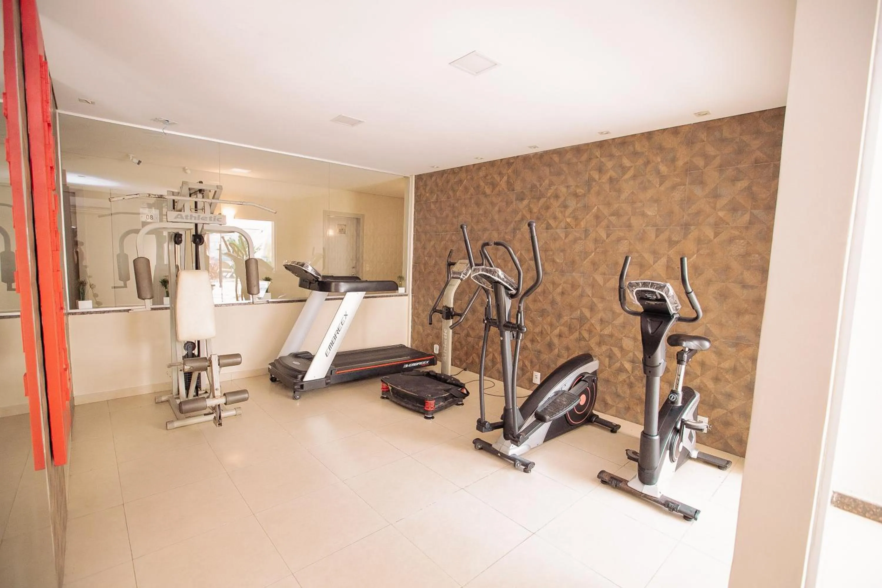 Fitness centre/facilities in Maximus Business by - Easy Hotéis