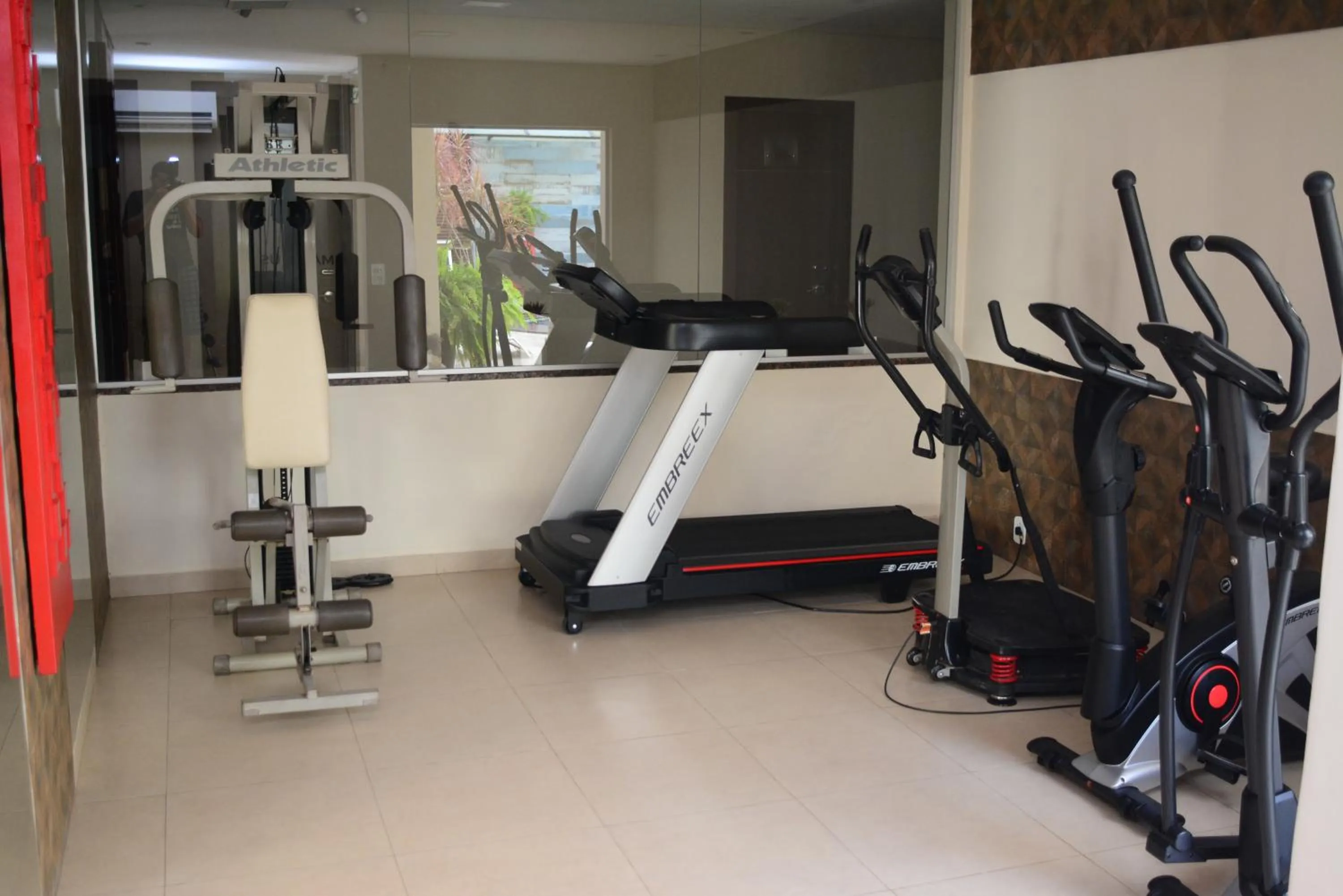 Fitness centre/facilities in Maximus Business by - Easy Hotéis