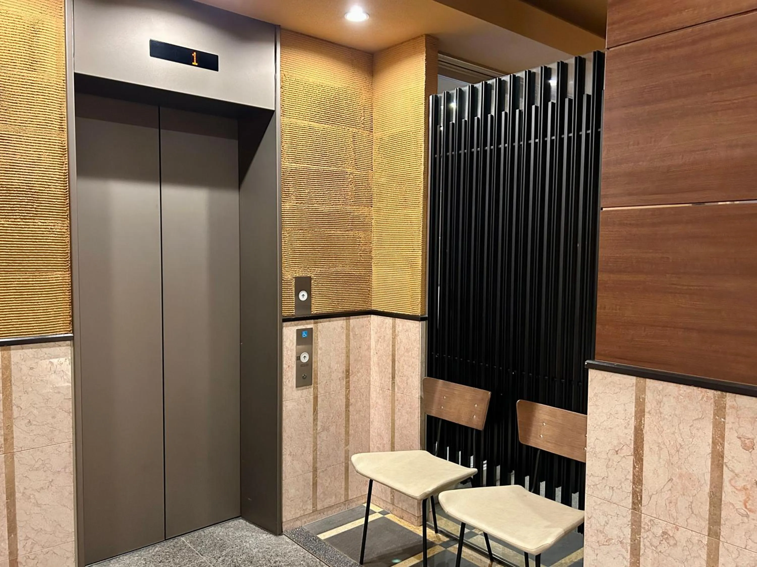 elevator in Cypressinn Tokyo