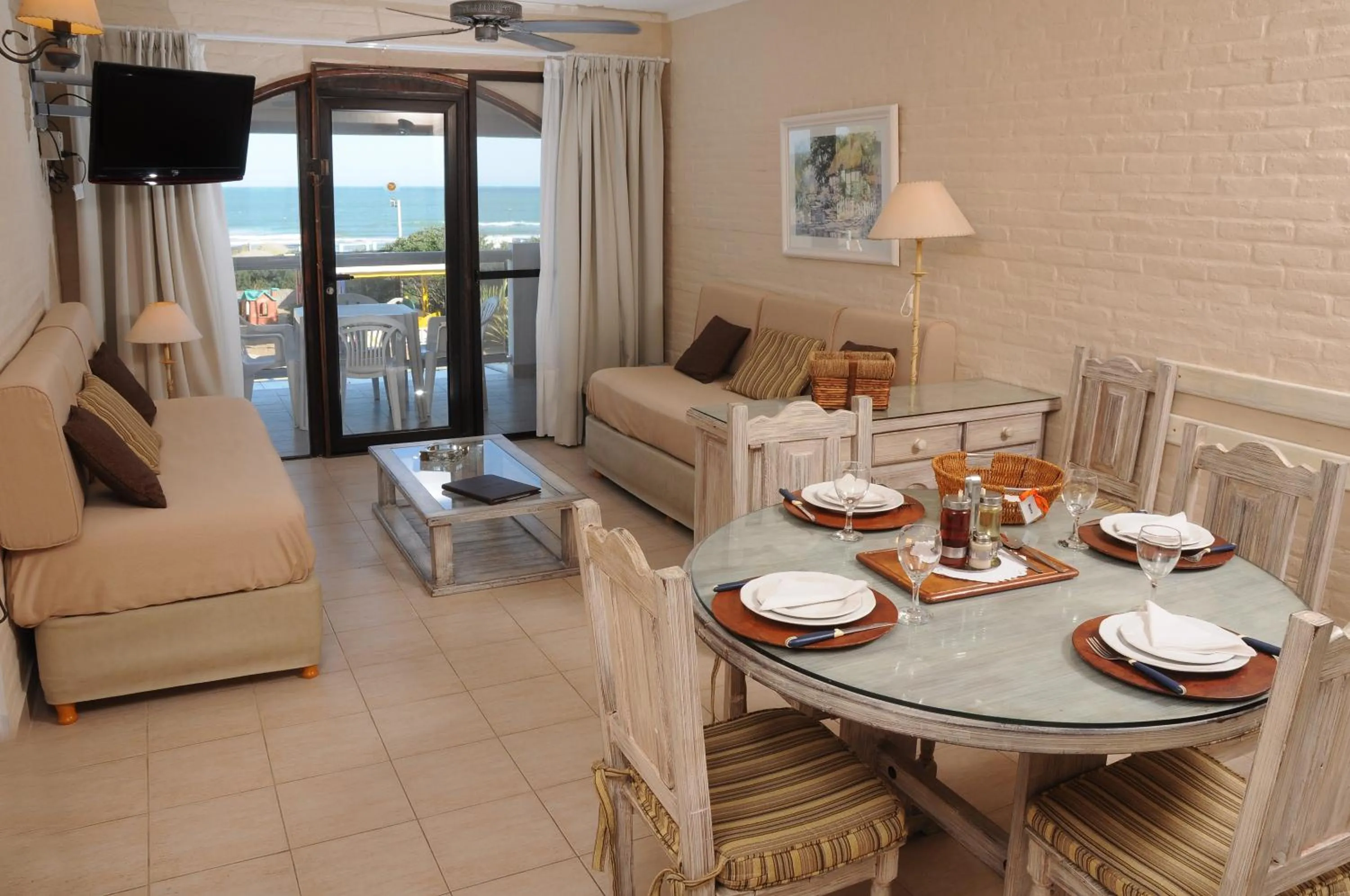 Living room in Carilo Soleil By HS