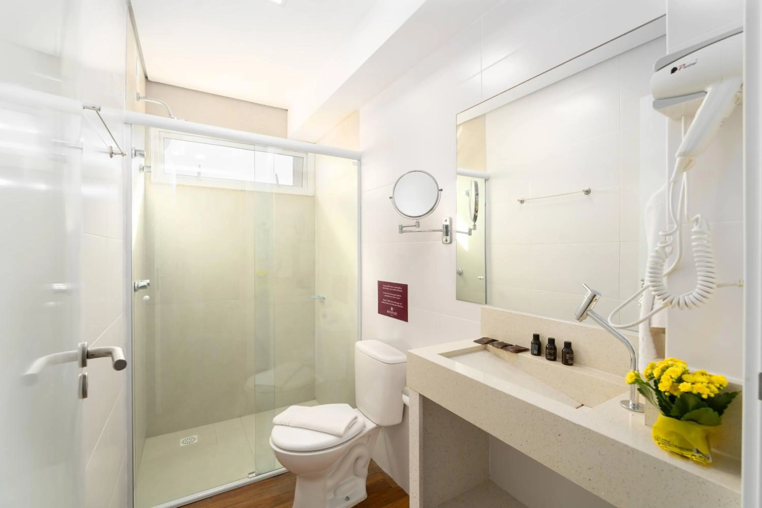 Bathroom in Boulevard Beach Canasvieiras Hotel