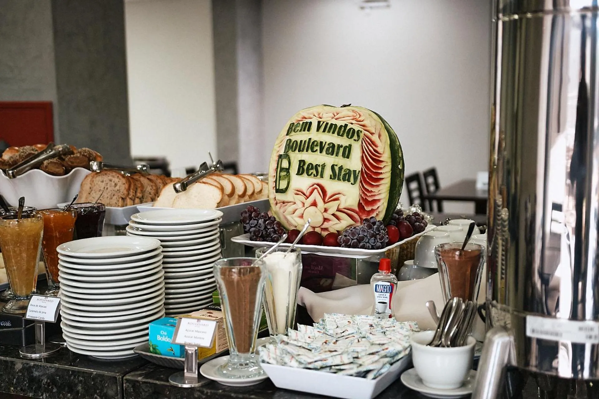 Buffet breakfast in Boulevard Beach Canasvieiras Hotel