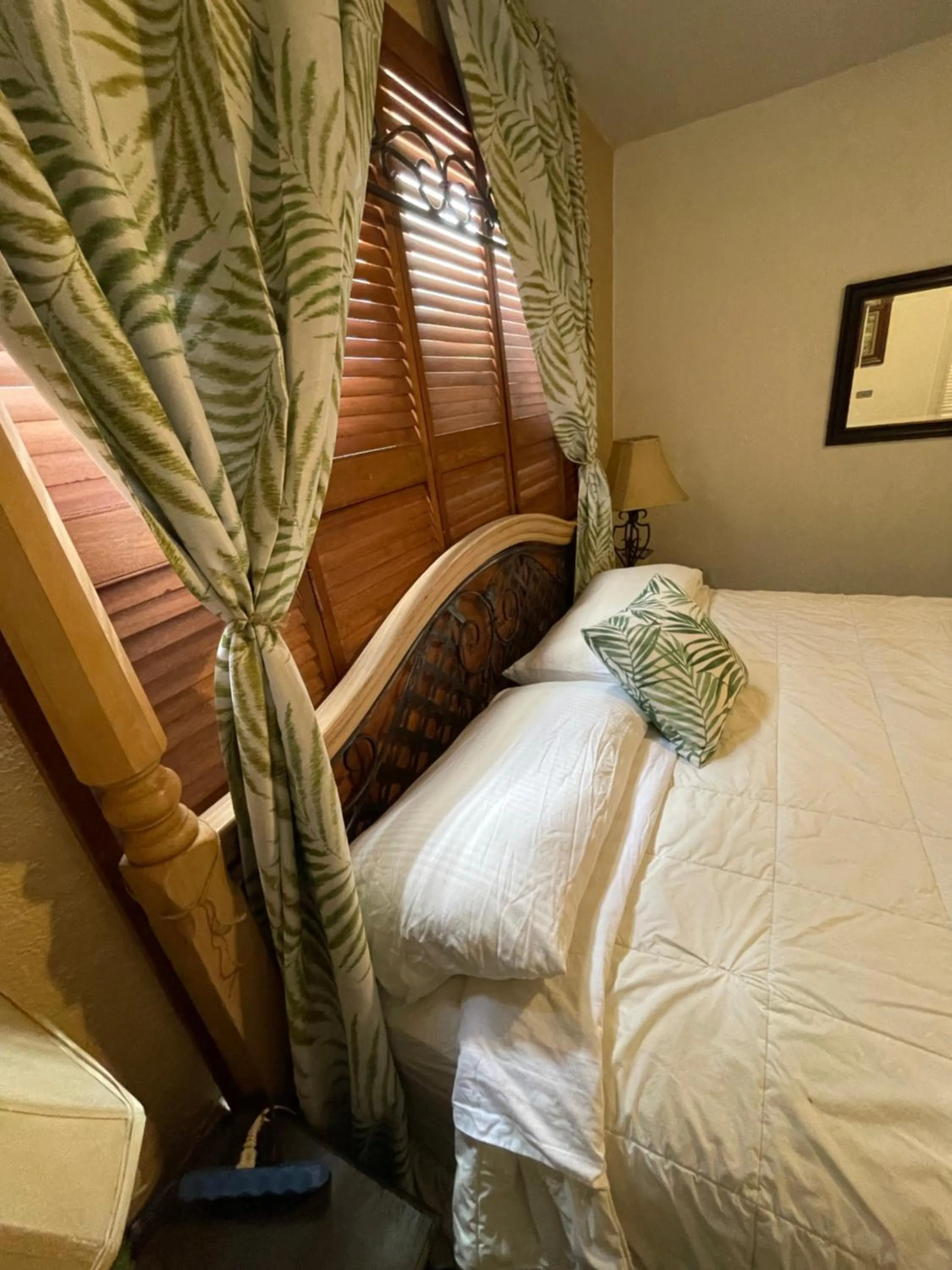 Photo of the whole room, Bed in Habitación Céntrica calle 8 Miami