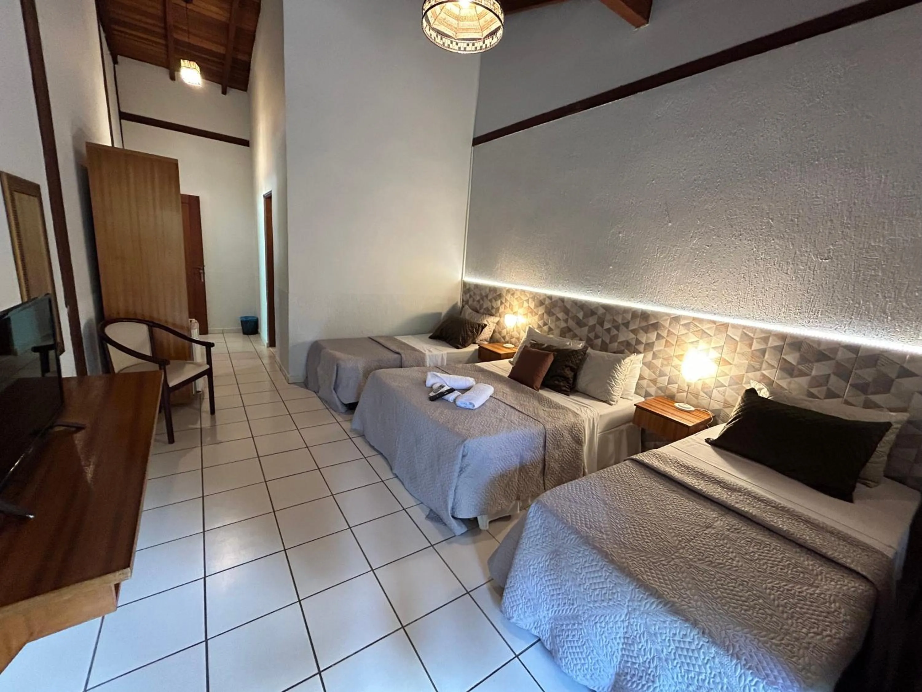 Photo of the whole room, Bed in Recanto Verde Praia Hotel Juquehy