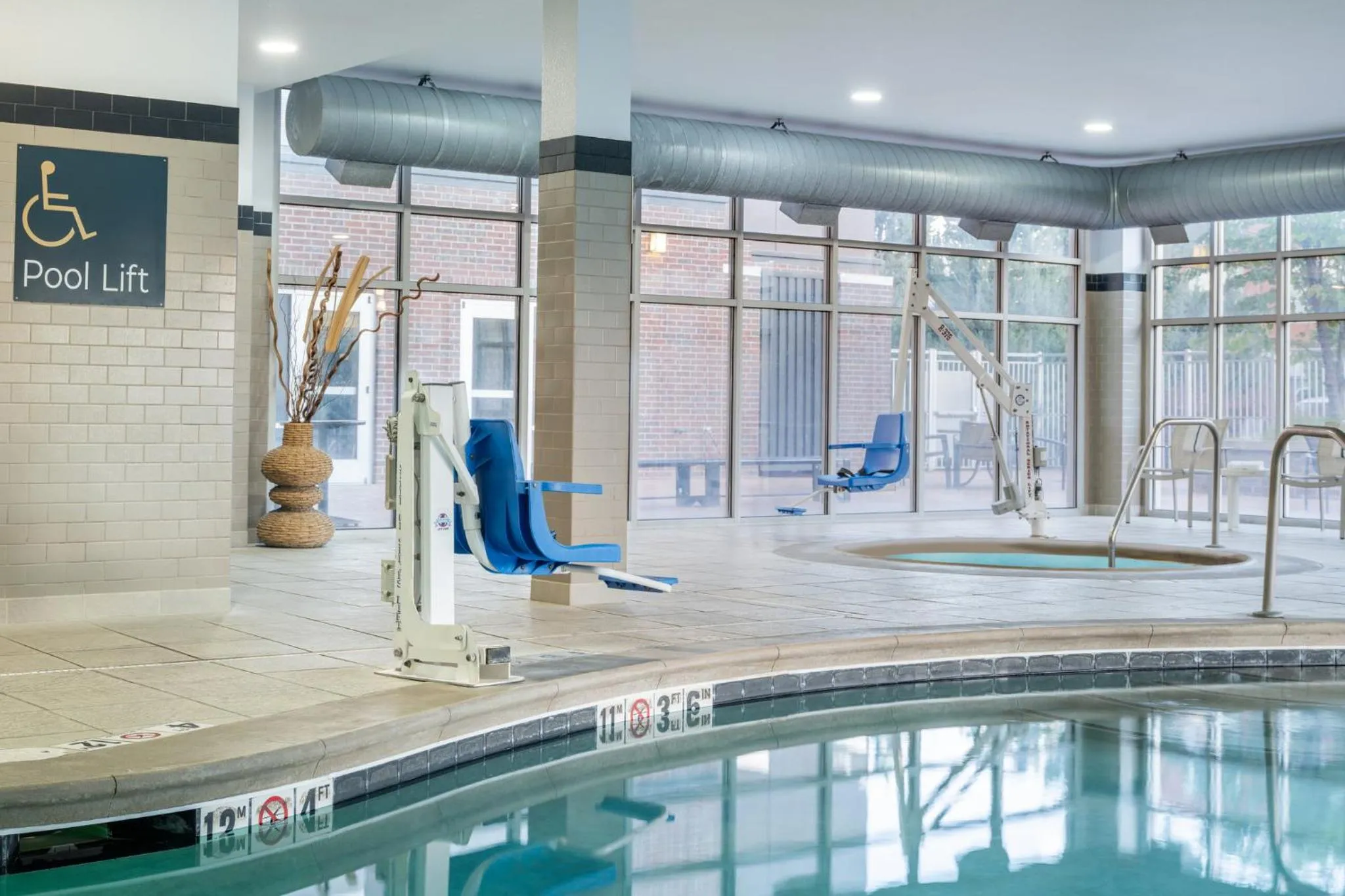 Swimming pool in Holiday Inn Boise Airport by IHG