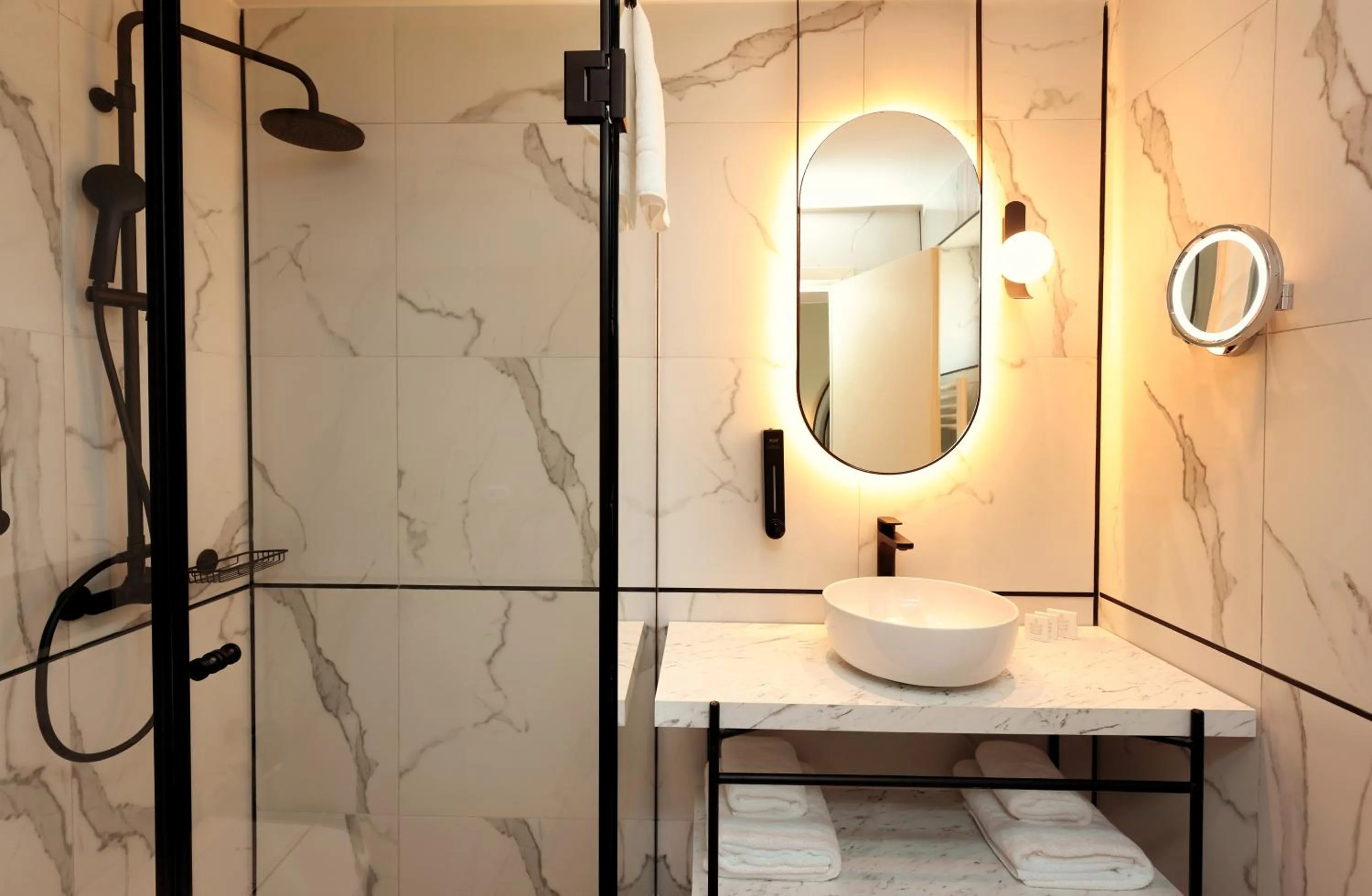 Bathroom in Zeus Essence Bucharest Opera