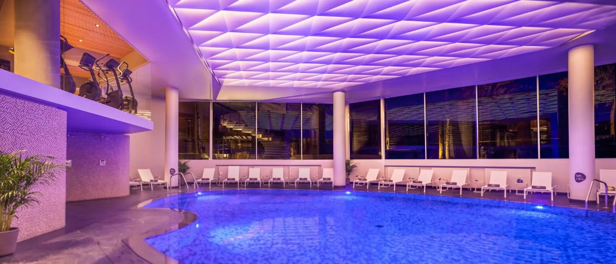 Swimming pool in Crowne Plaza Bucharest by IHG