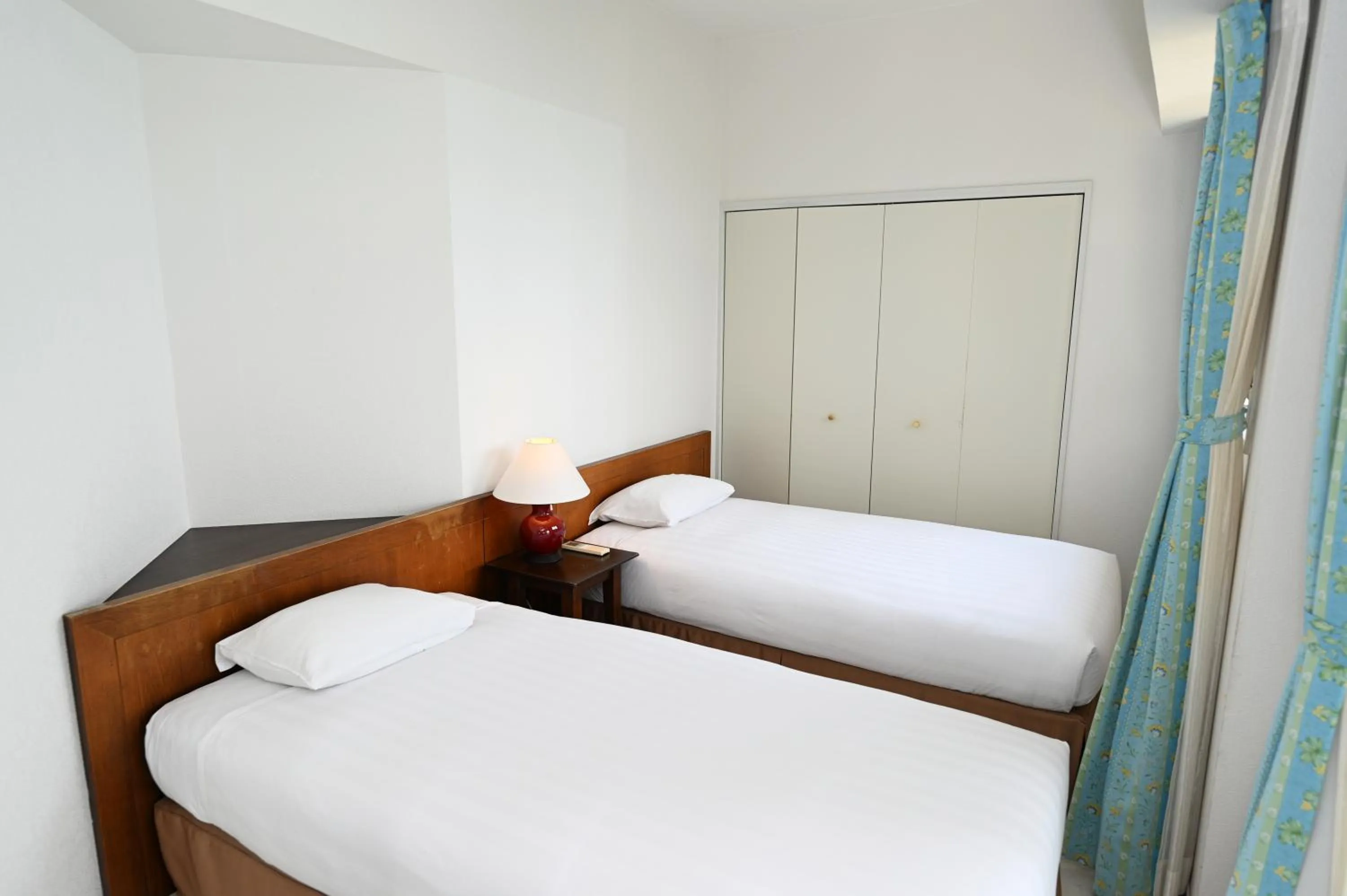 Bed in Hotel Royal Marine Palace Ishigakijima