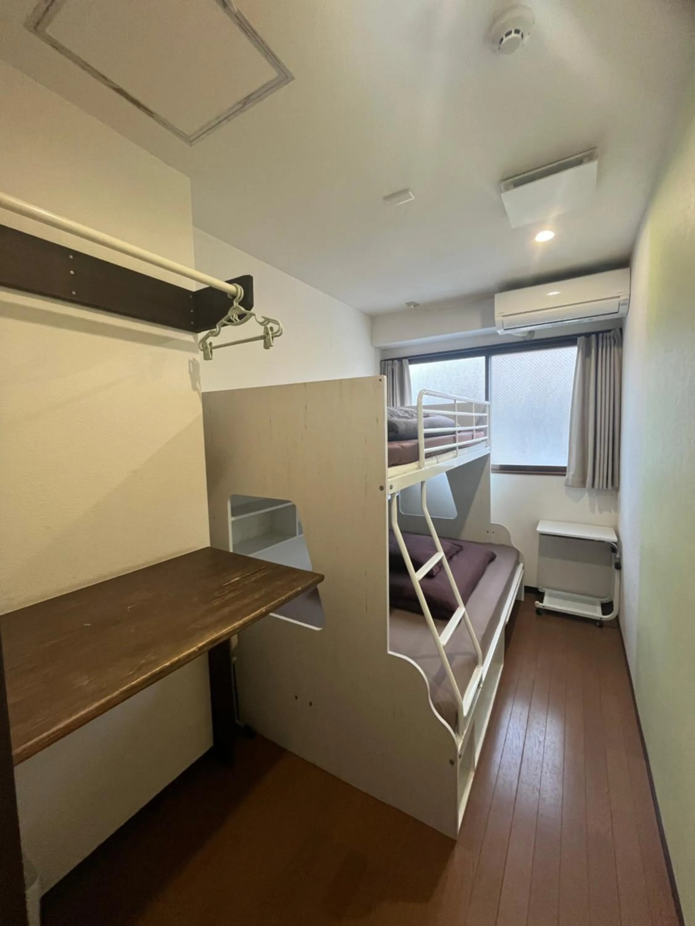 Twin Room with Bunk Bed in Green Guesthouse