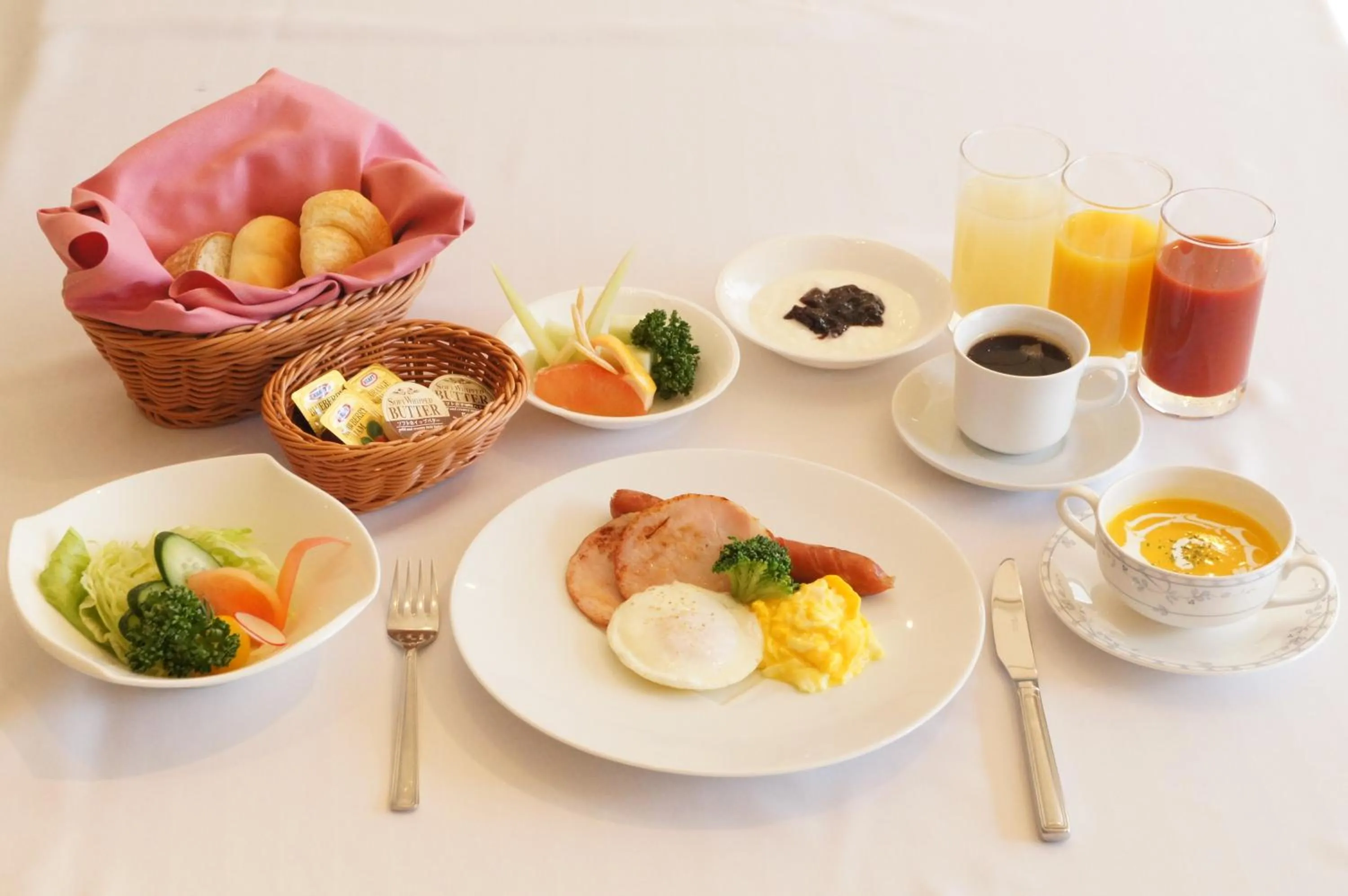 Restaurant/places to eat in Kobe Port Tower Hotel