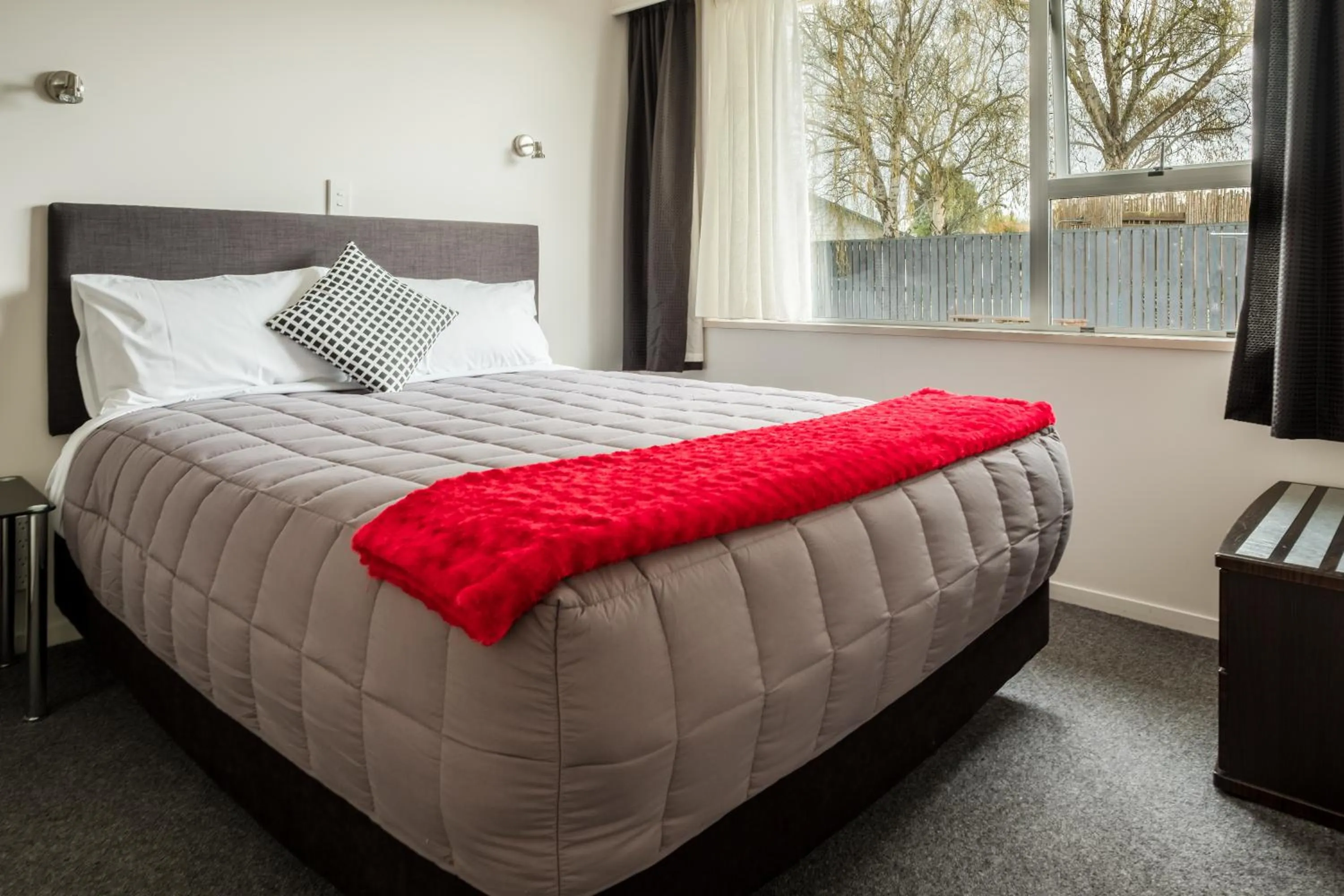 Bed in Esplanade Motels